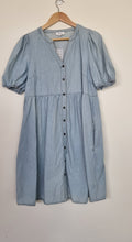 Grab Light Wash Demin Dress
