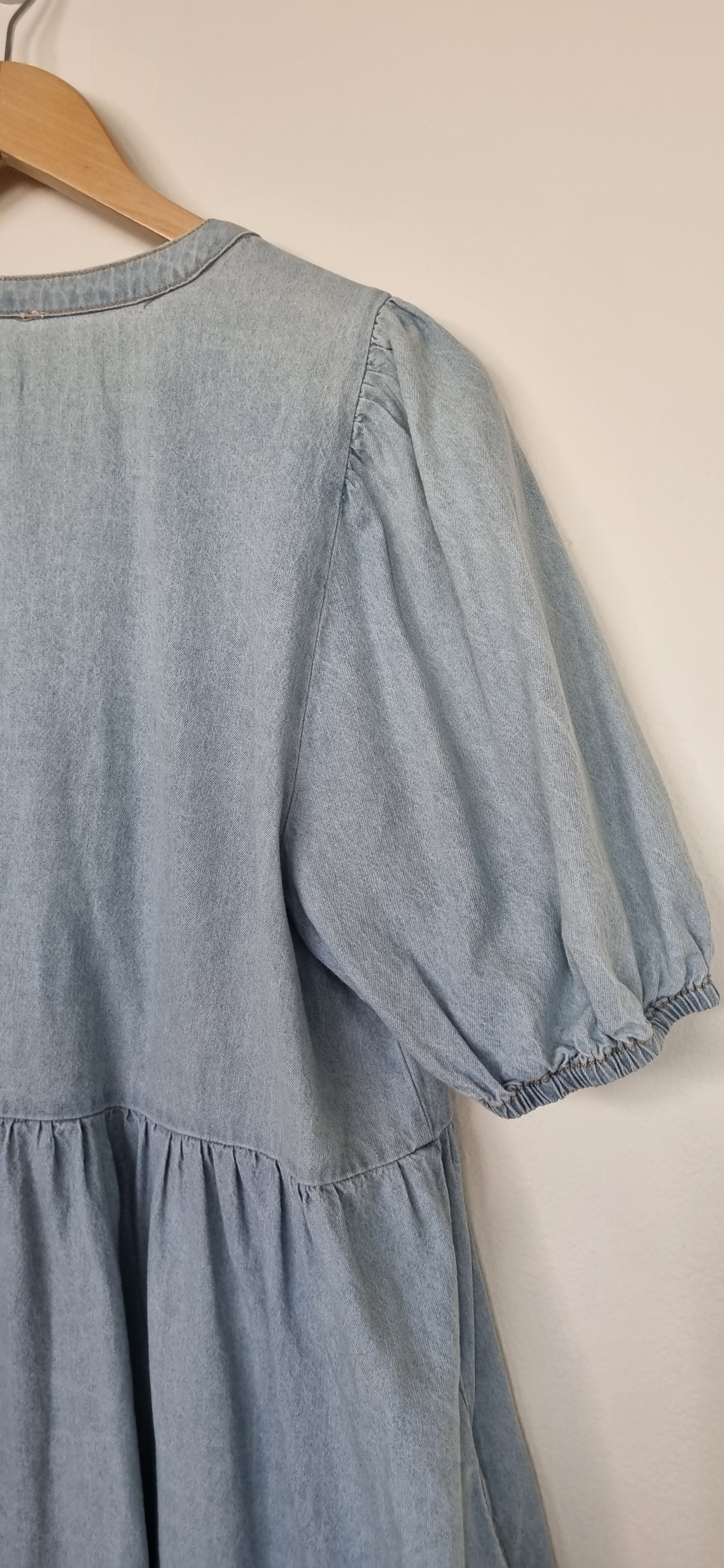 Grab Light Wash Demin Dress