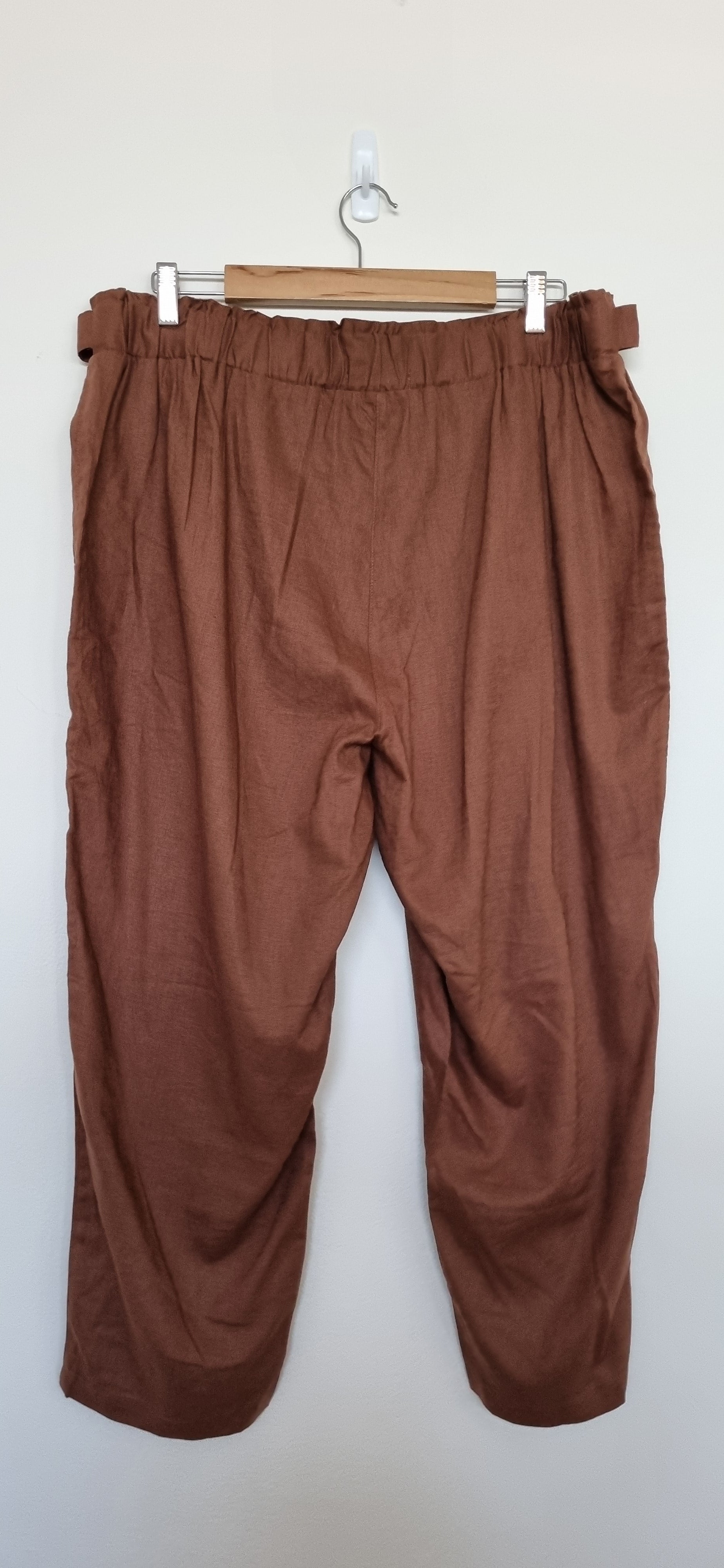 Suzanne Grae Linen Pull-On Trousers