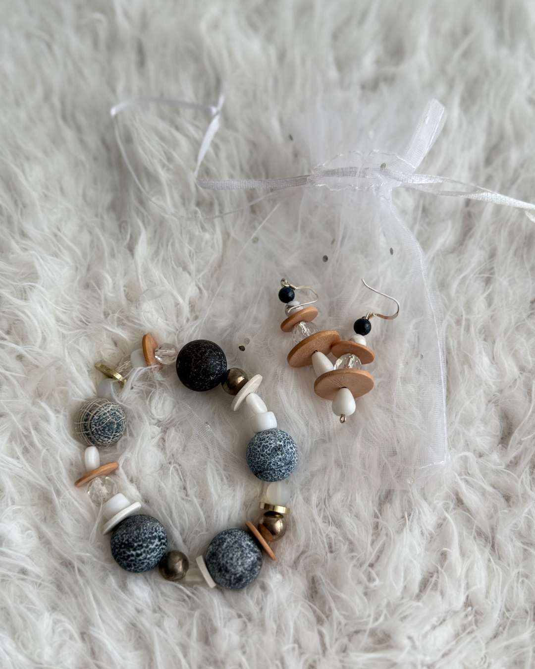 Earing & Bracelet Set
