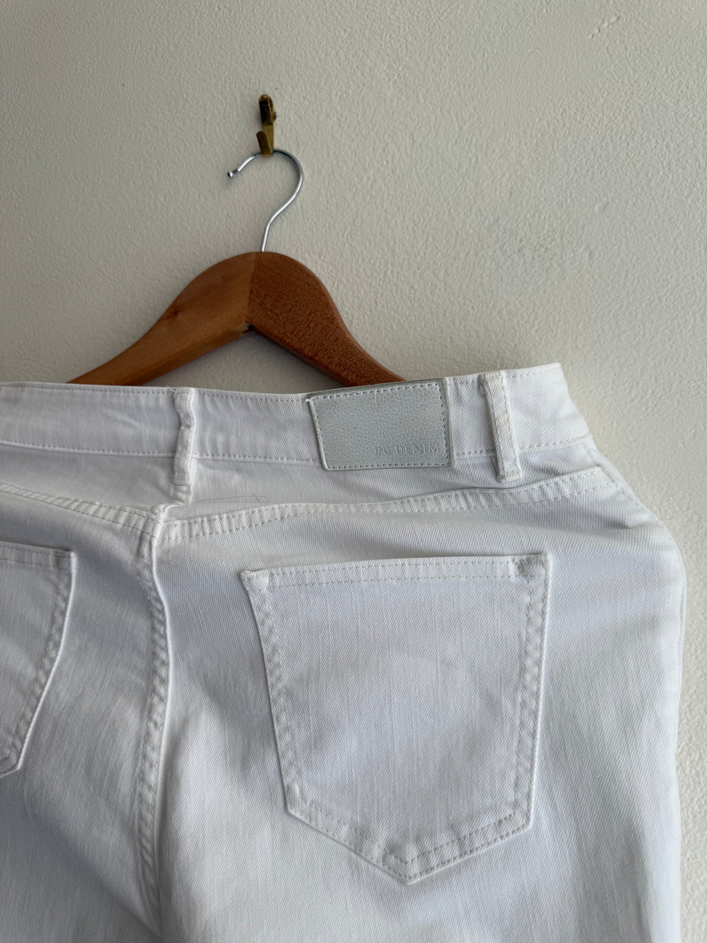 Jag Bianca White Denim Jean