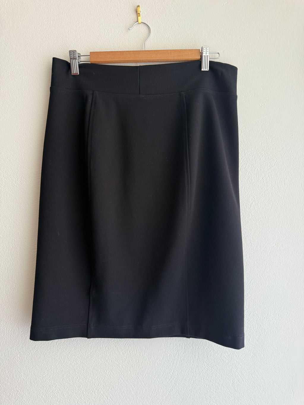 Review Ponte Skirt