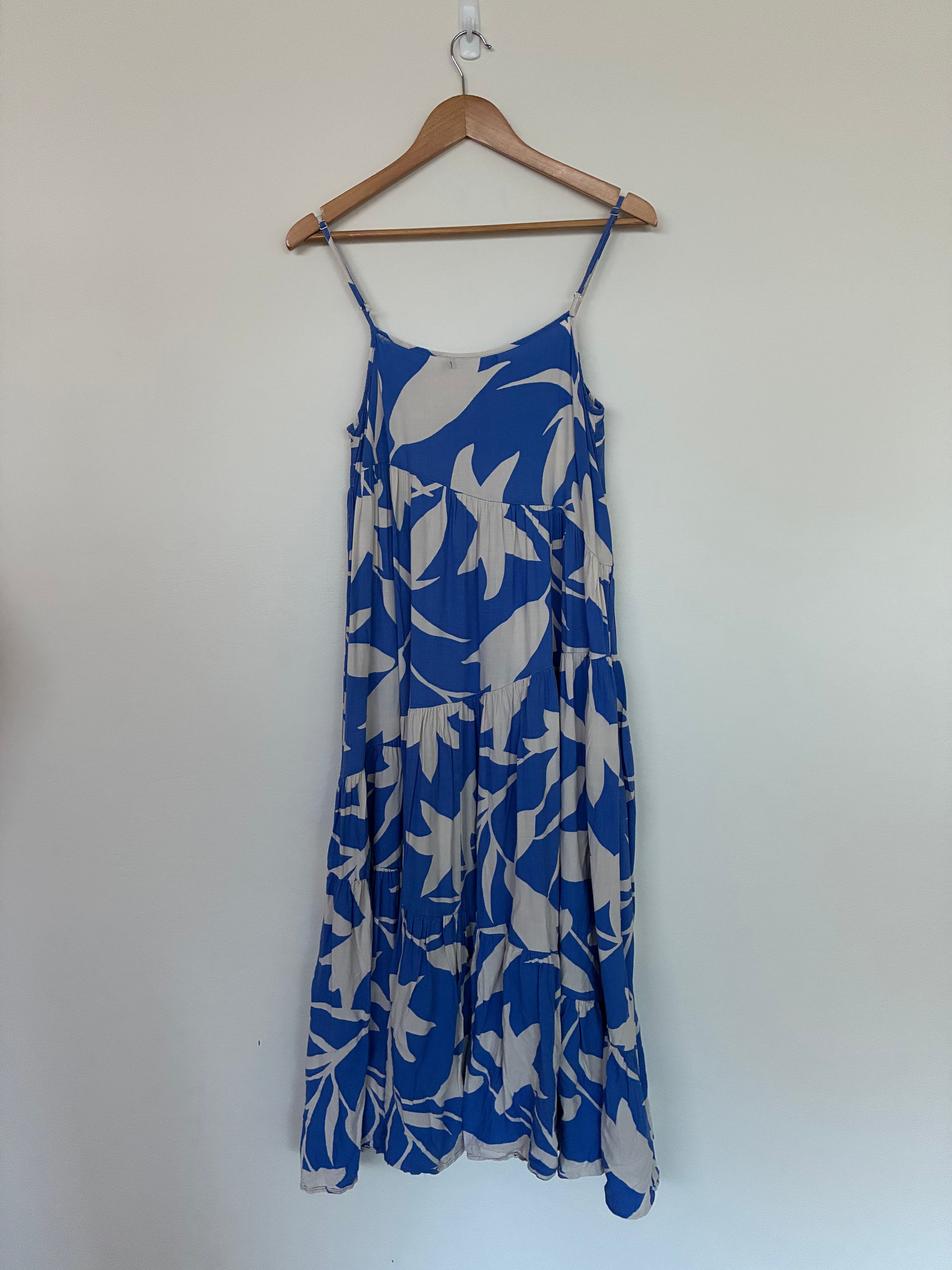 Mister Zimi Blue and White Floral Maxi Dress