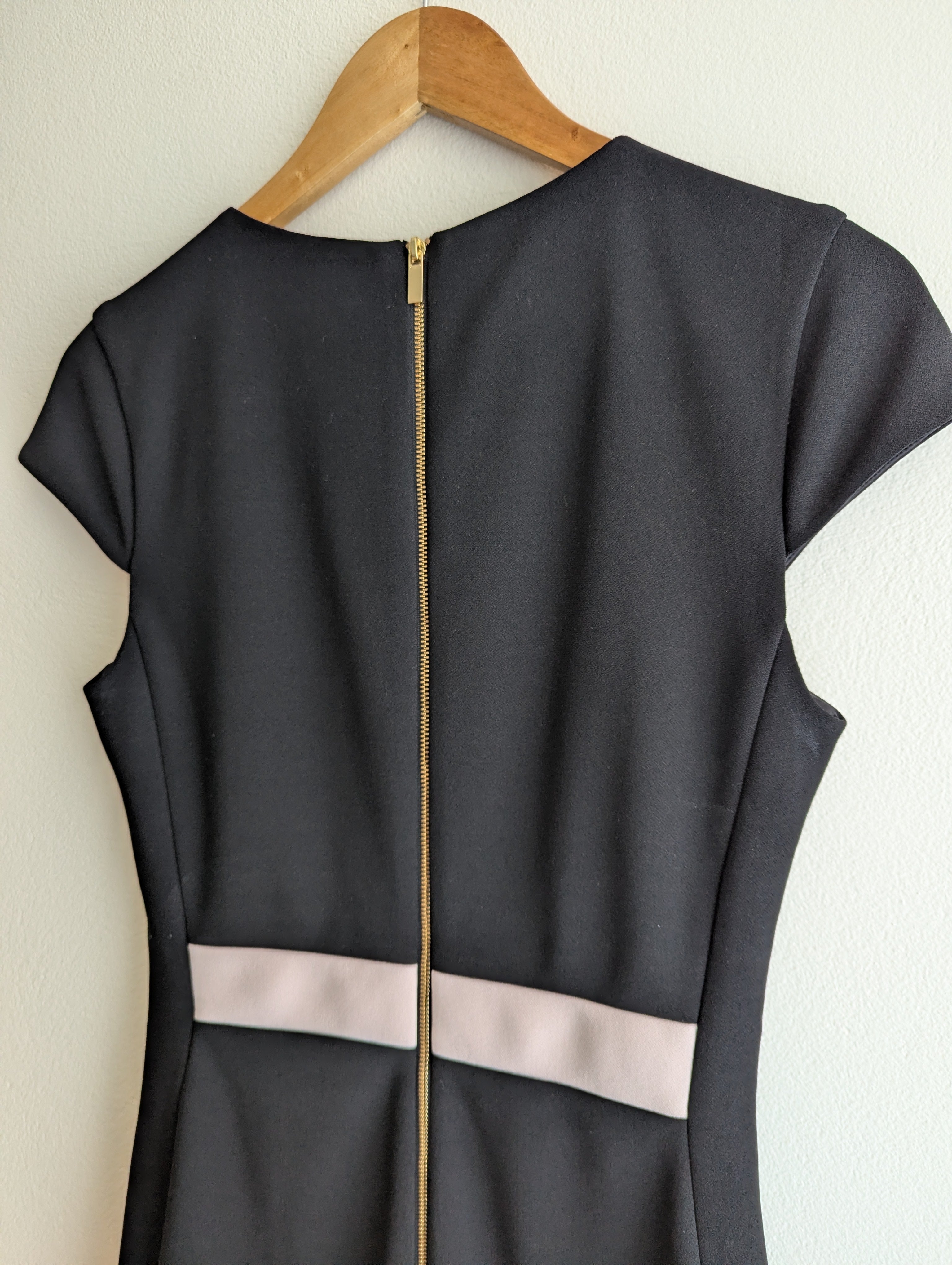 Portmans Contrast Crepe Dress