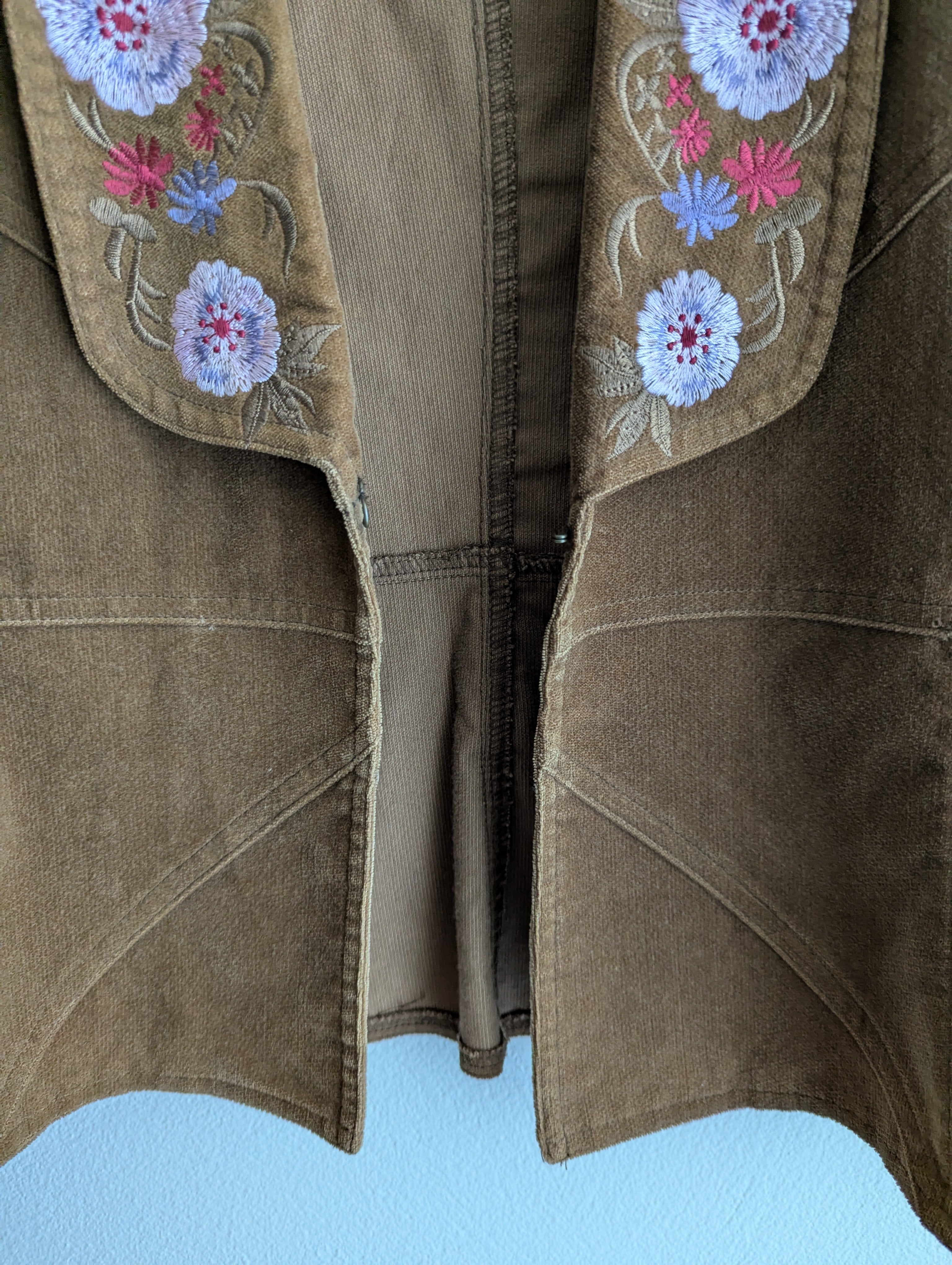 Suite 62 Velvet Floral Jacket