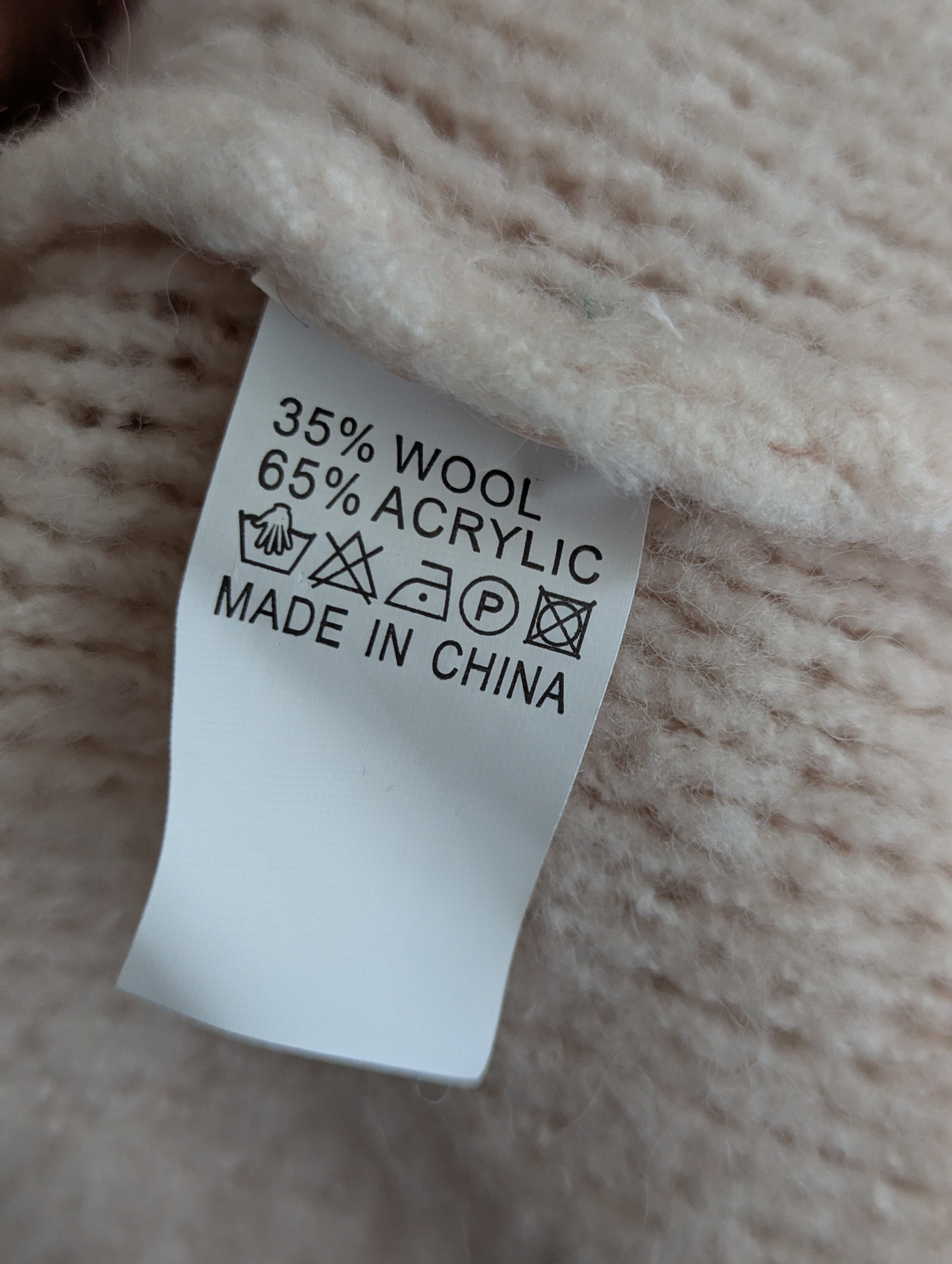HQ Fluffy Pale Pink Jumper