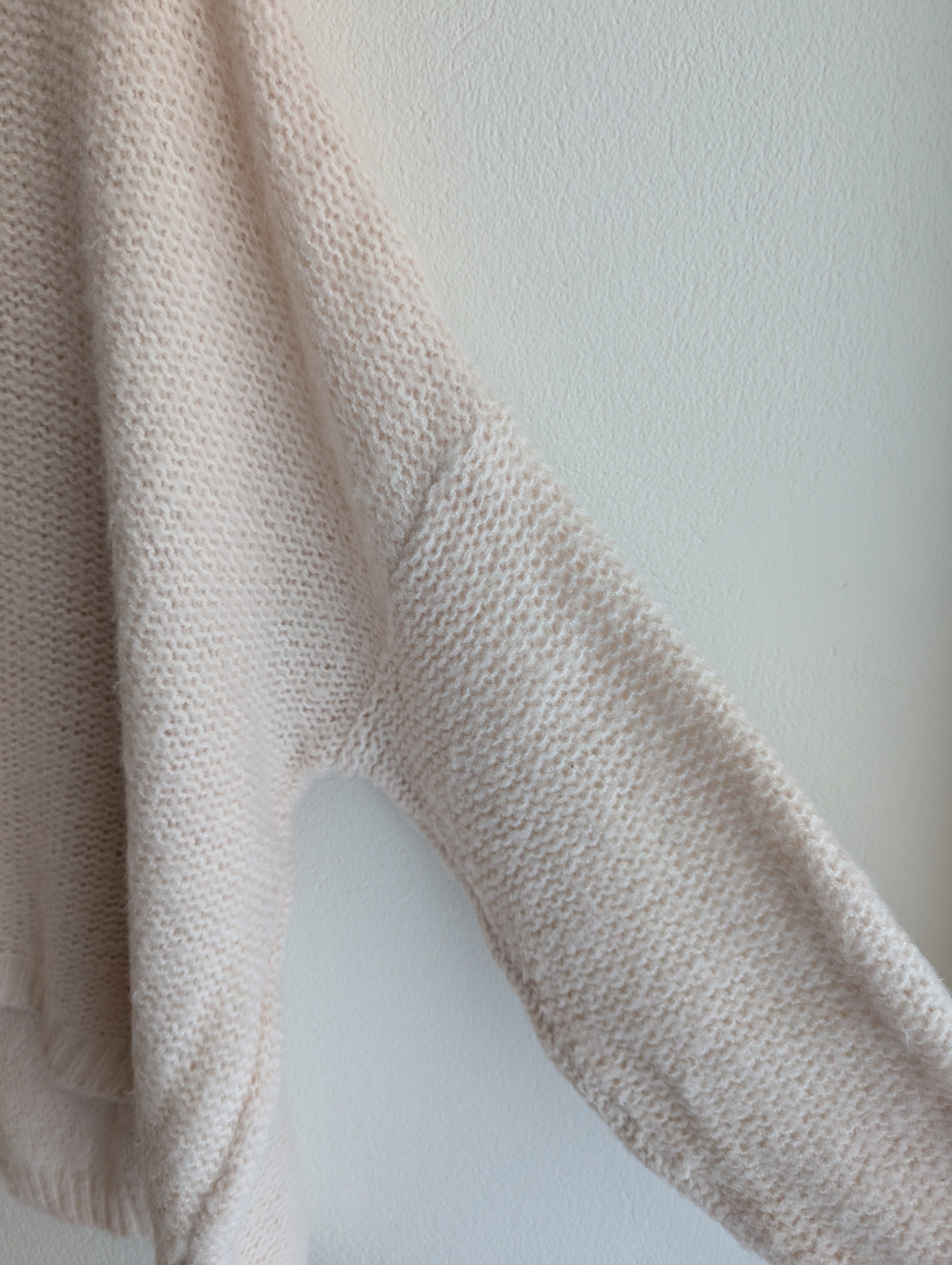 HQ Fluffy Pale Pink Jumper