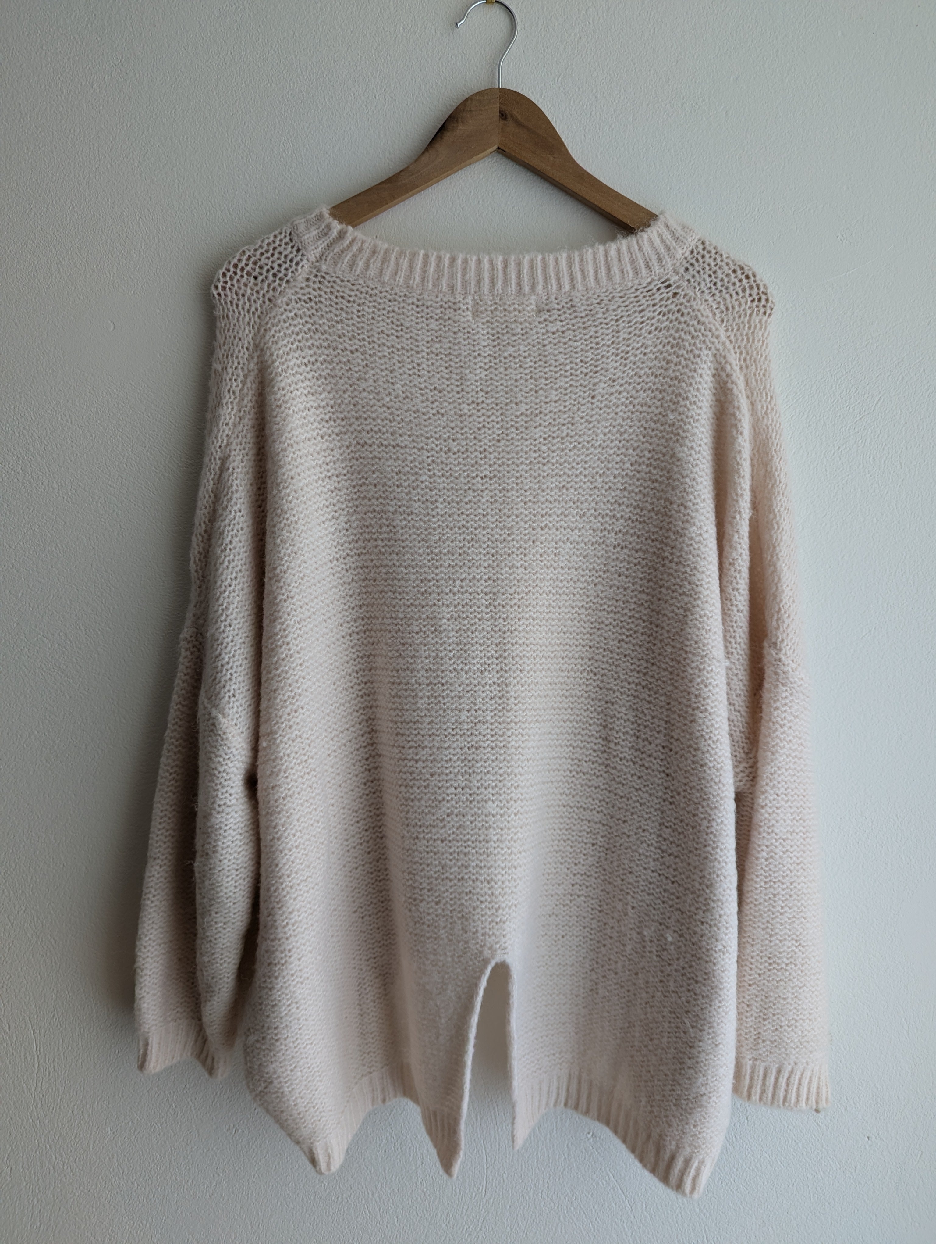 HQ Fluffy Pale Pink Jumper
