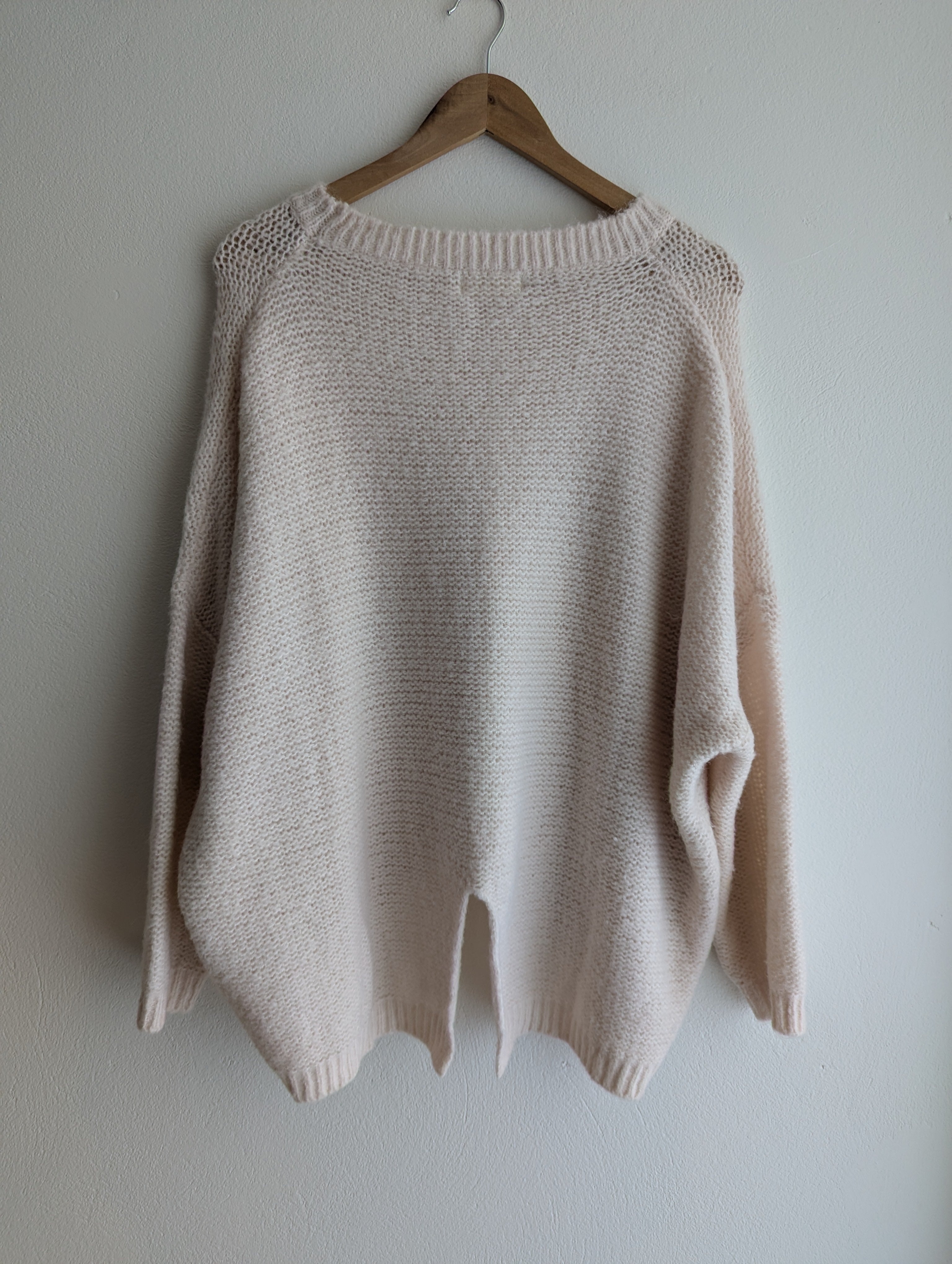 HQ Fluffy Pale Pink Jumper