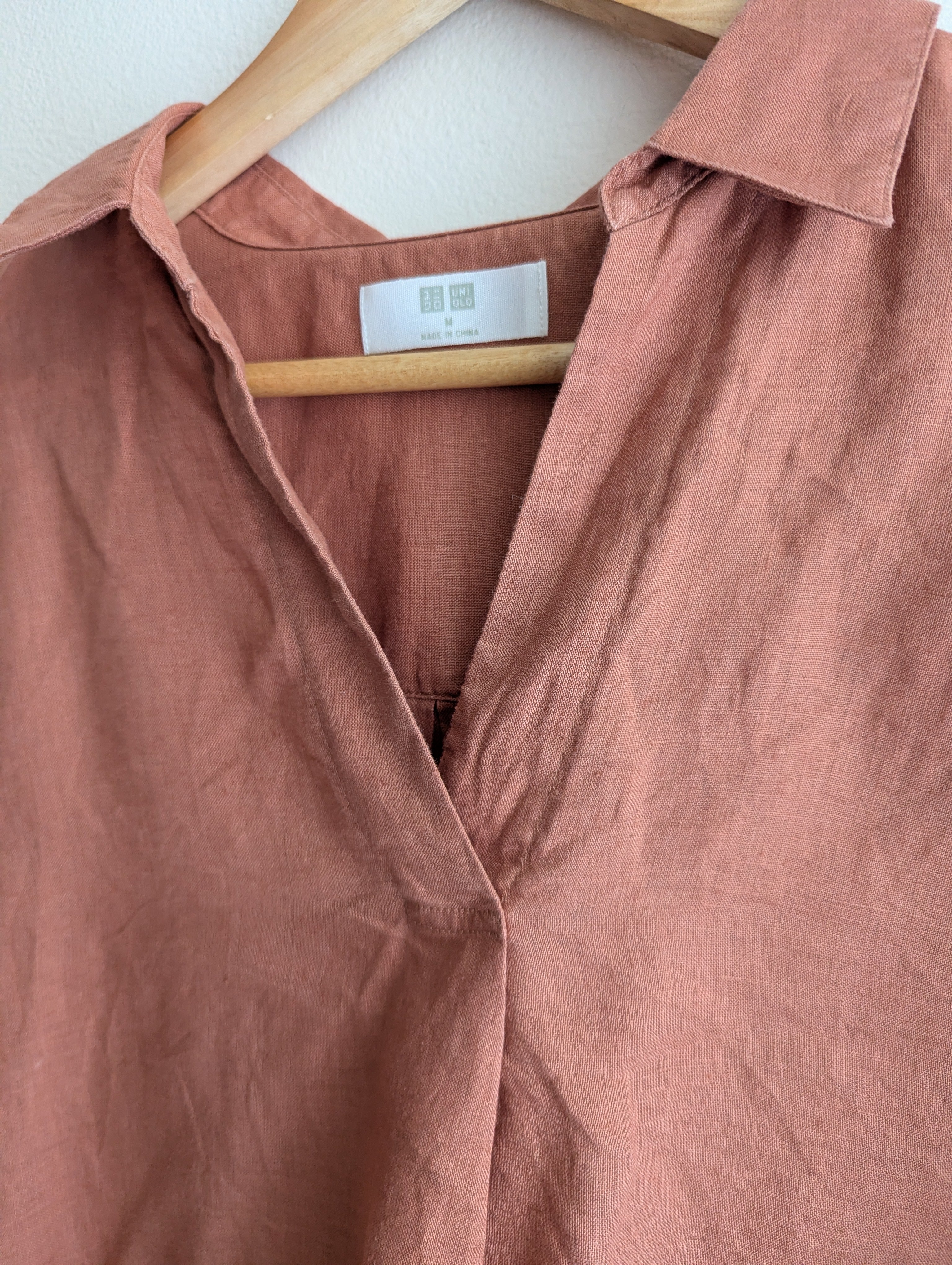 Uniqlo Linen Skipper Collar 3/4 Sleeve Shirt