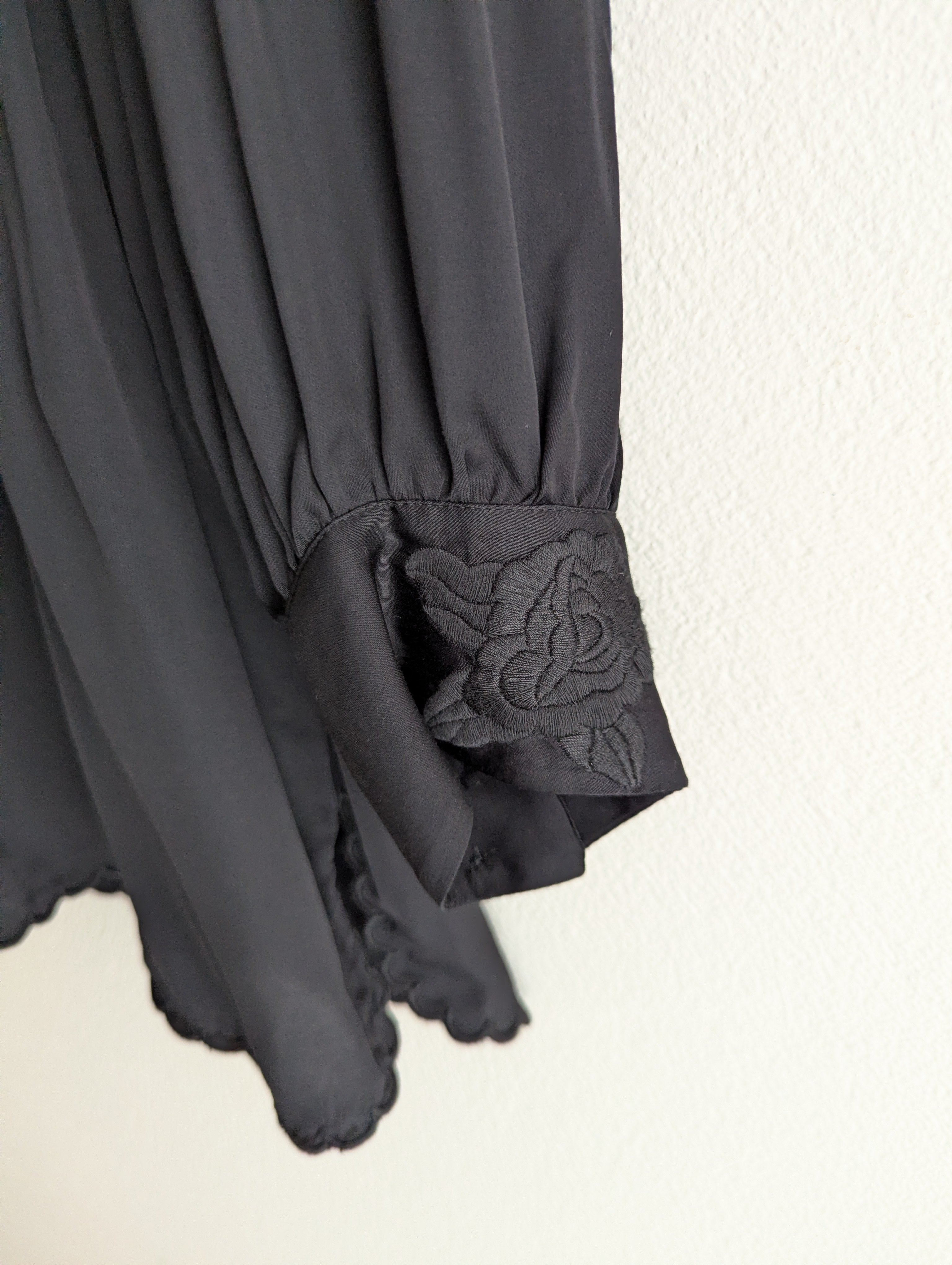 Tigerlily Long-Sleeve Satin Dress