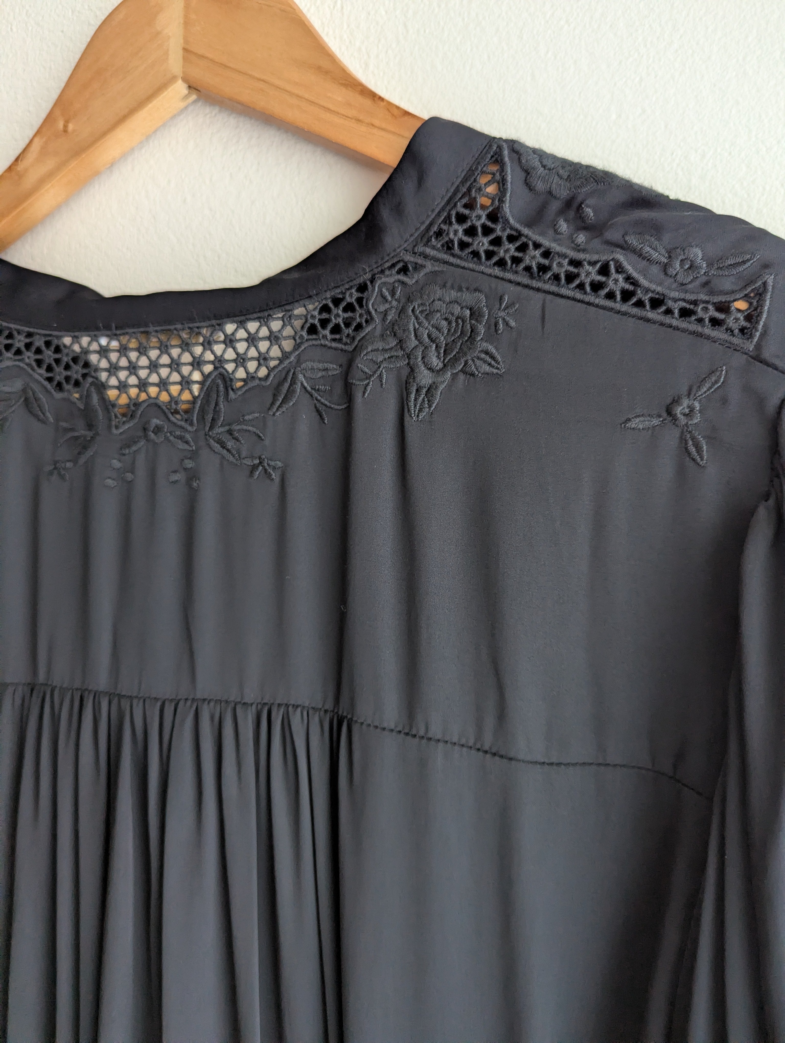 Tigerlily Long-Sleeve Satin Dress