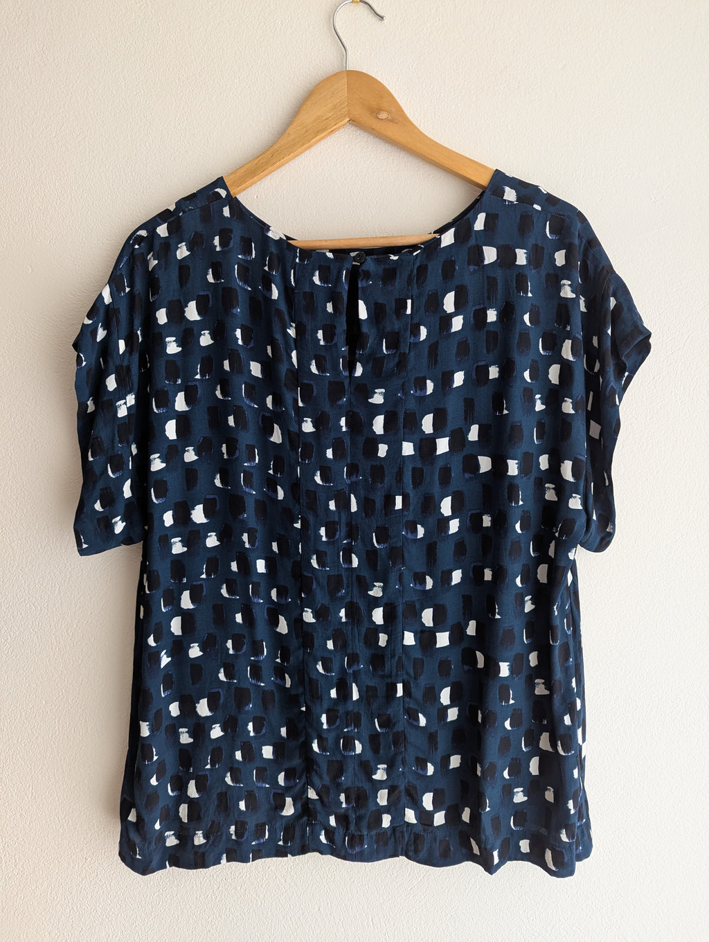 Veronika Maine Abstract Blouse