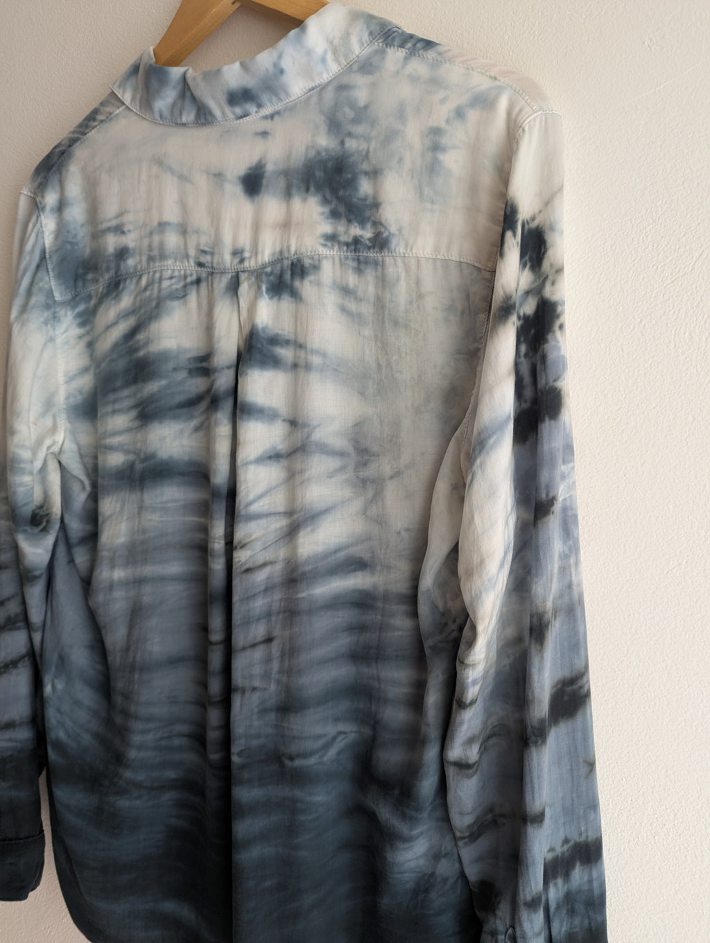 Bella Dahl Tie-Dye Indigo Button-Down Shirt