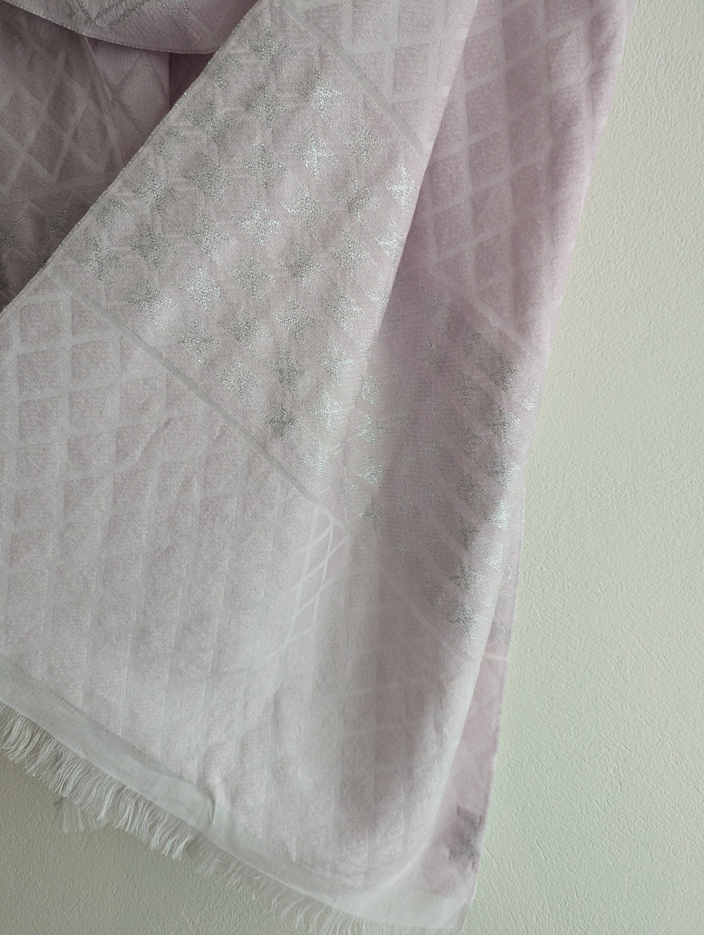 Witchery Lilac & Metallic Silver Scarf