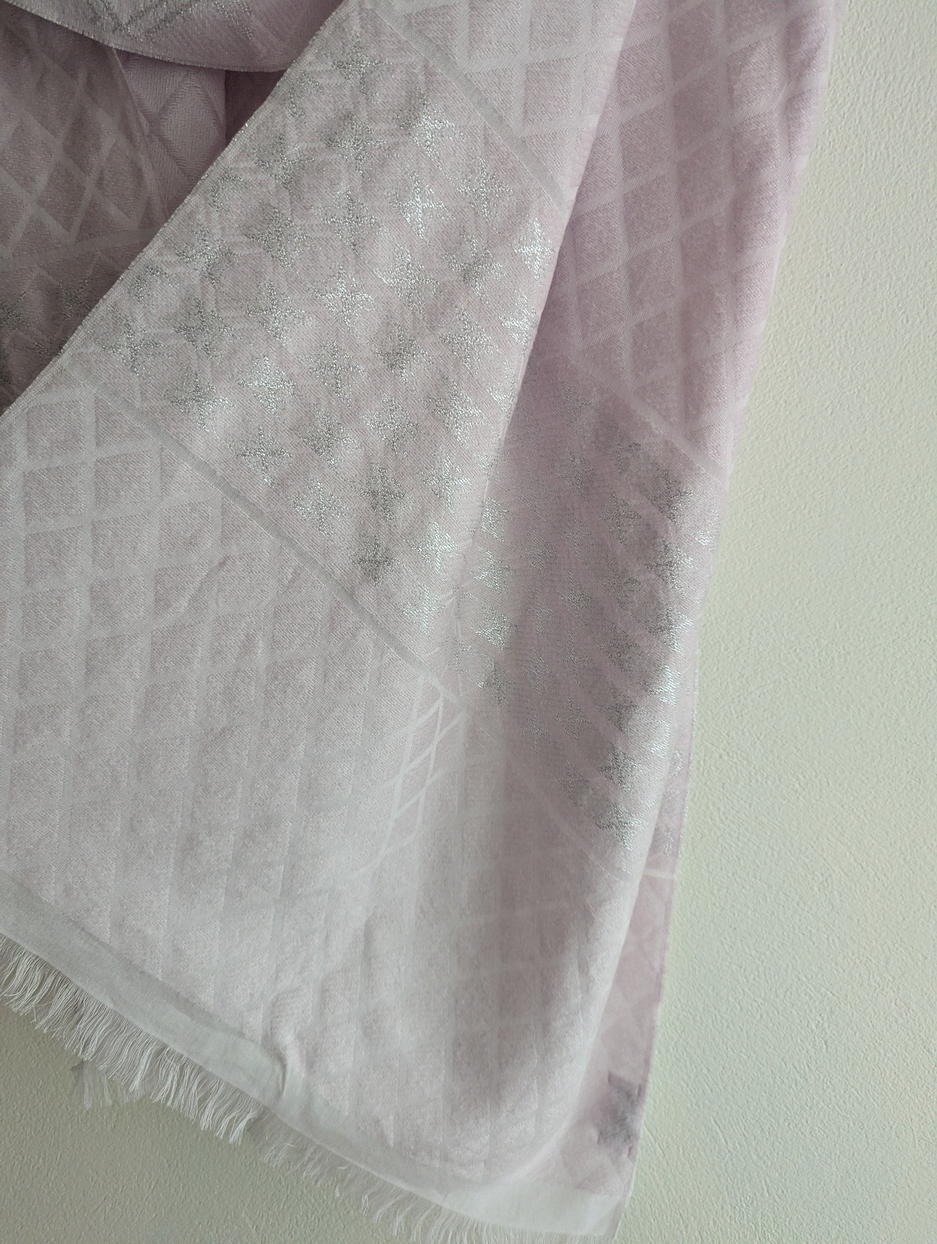 Witchery Lilac & Metallic Silver Scarf