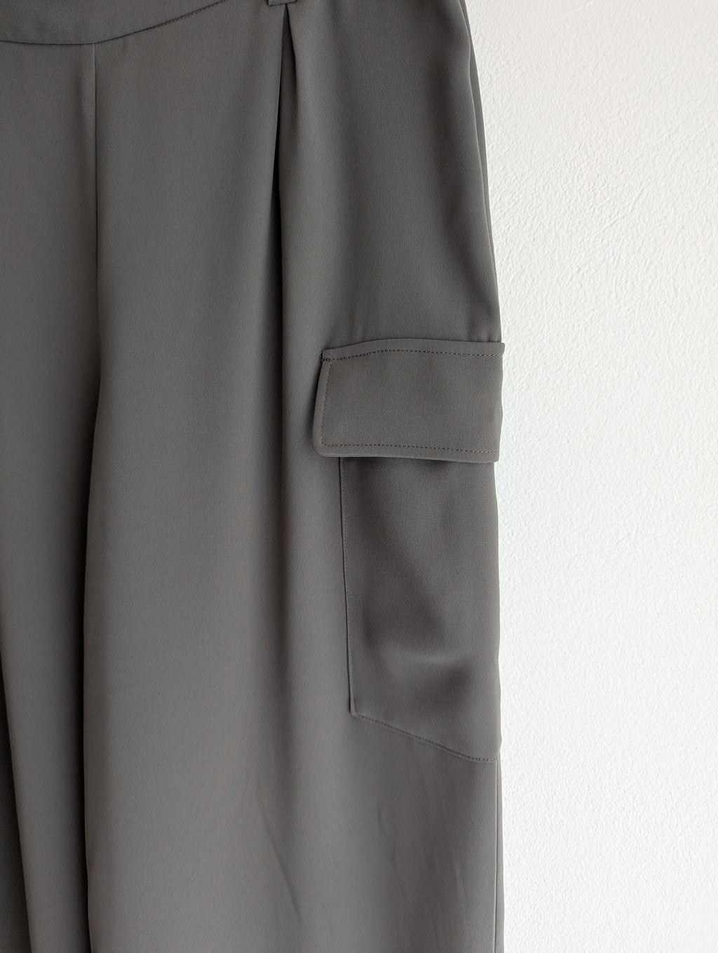 Veronika Maine Khaki Straight Trousers