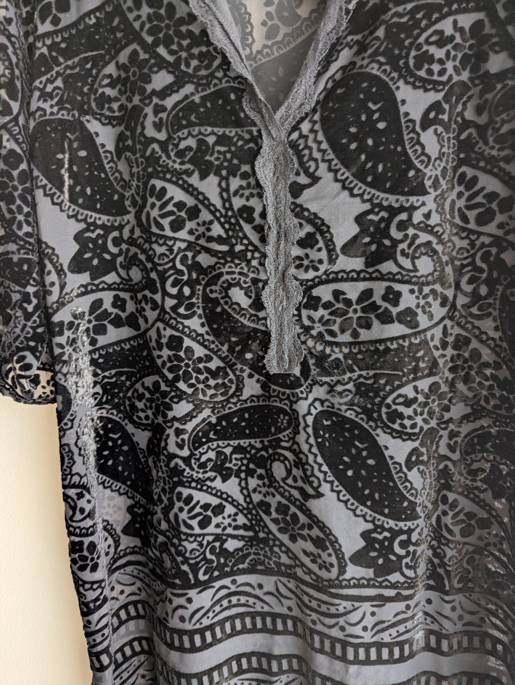 Blue Illusion Paisley Velvet Black Dress