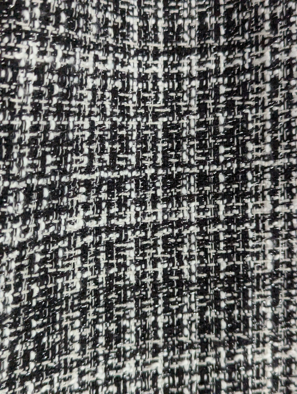 Review Tweed Black and White Skirt