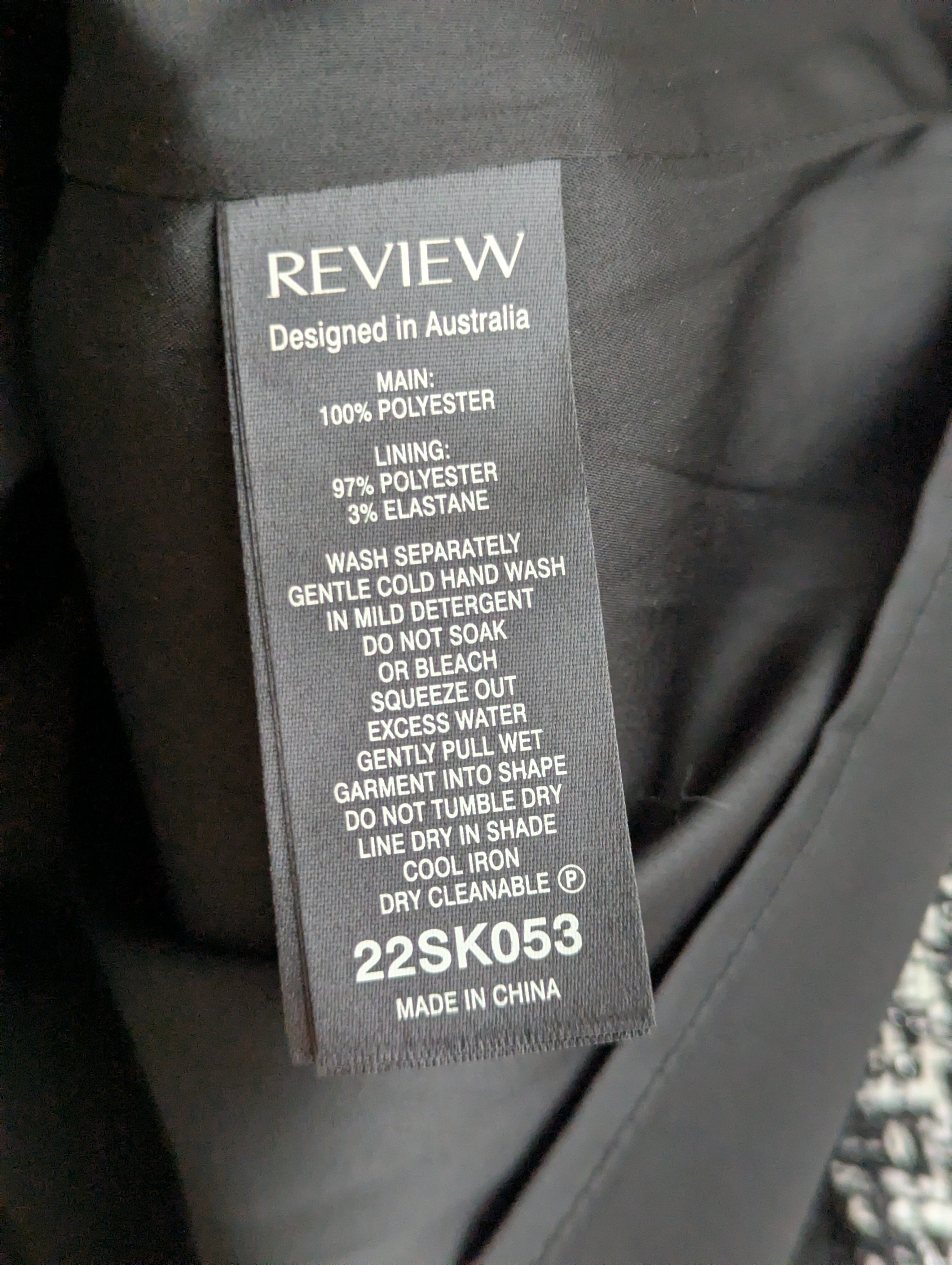 Review Tweed Black and White Skirt