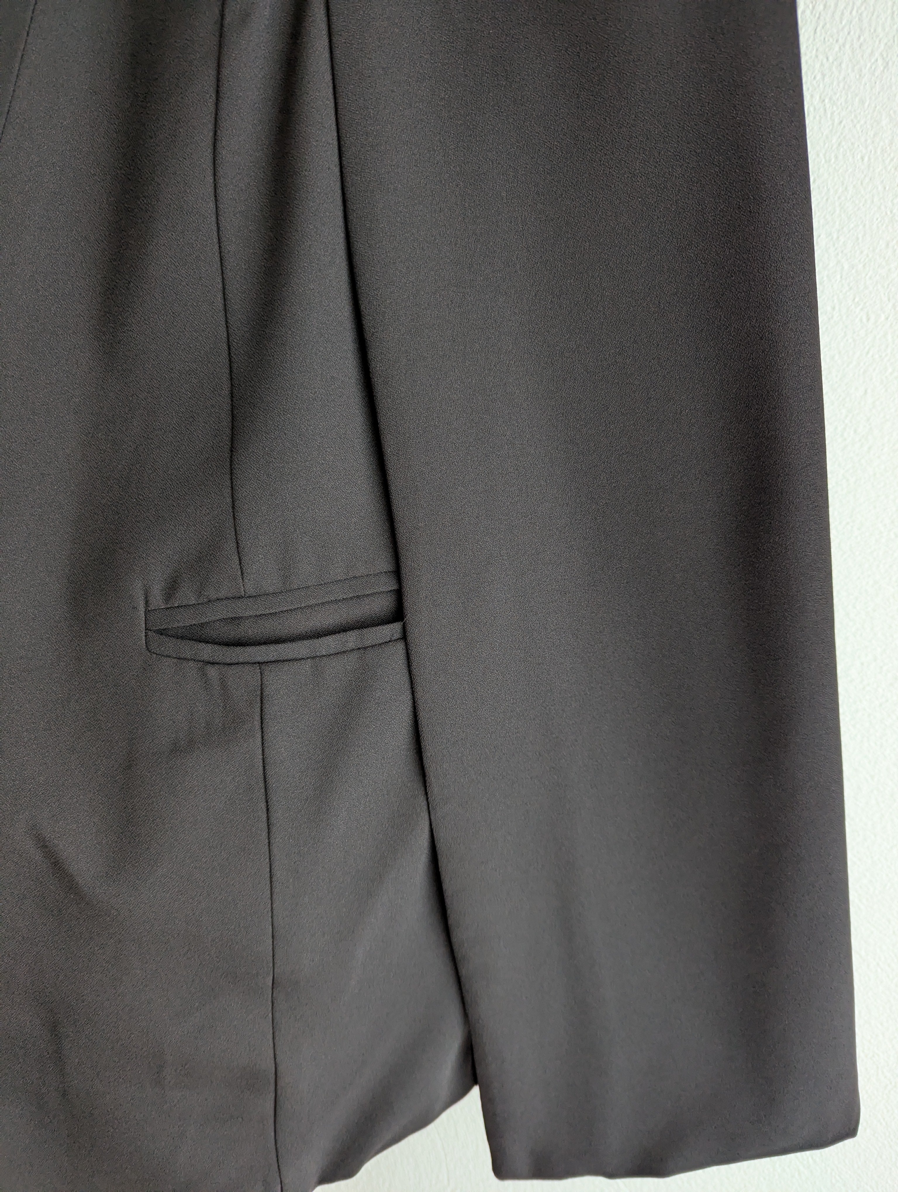Mossée Black Blazer Cape