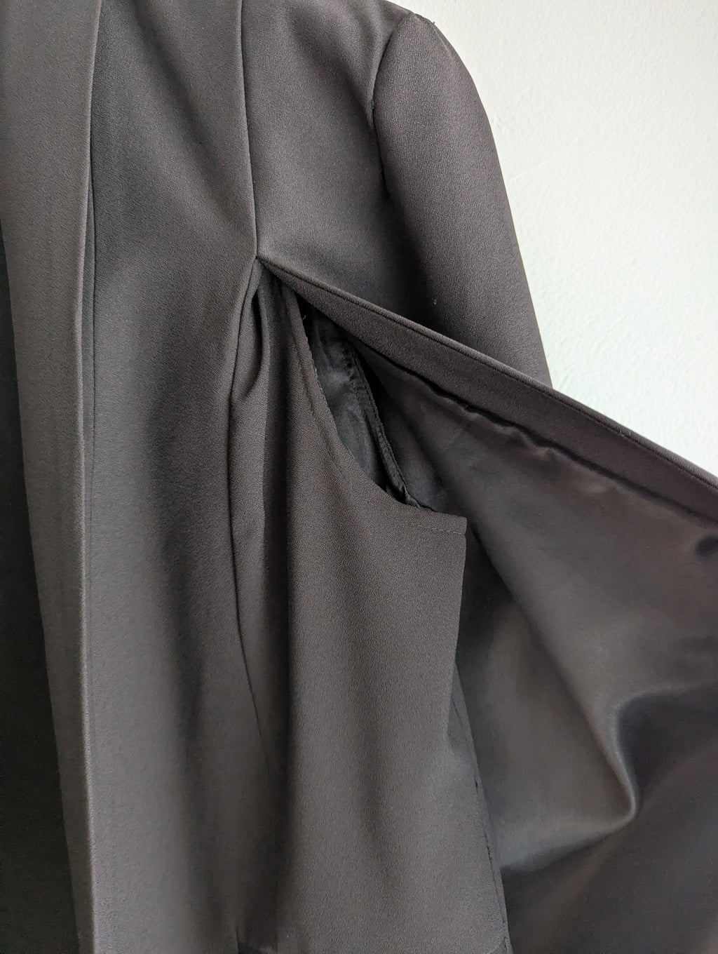 Mossée Black Blazer Cape