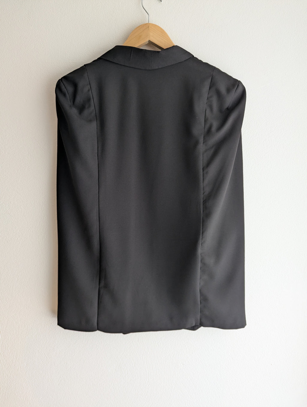 Mossée Black Blazer Cape
