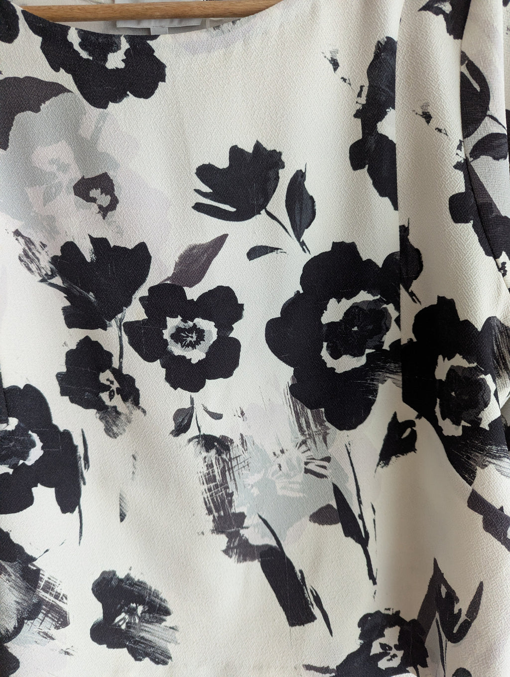 Veronika Maine Floral Top
