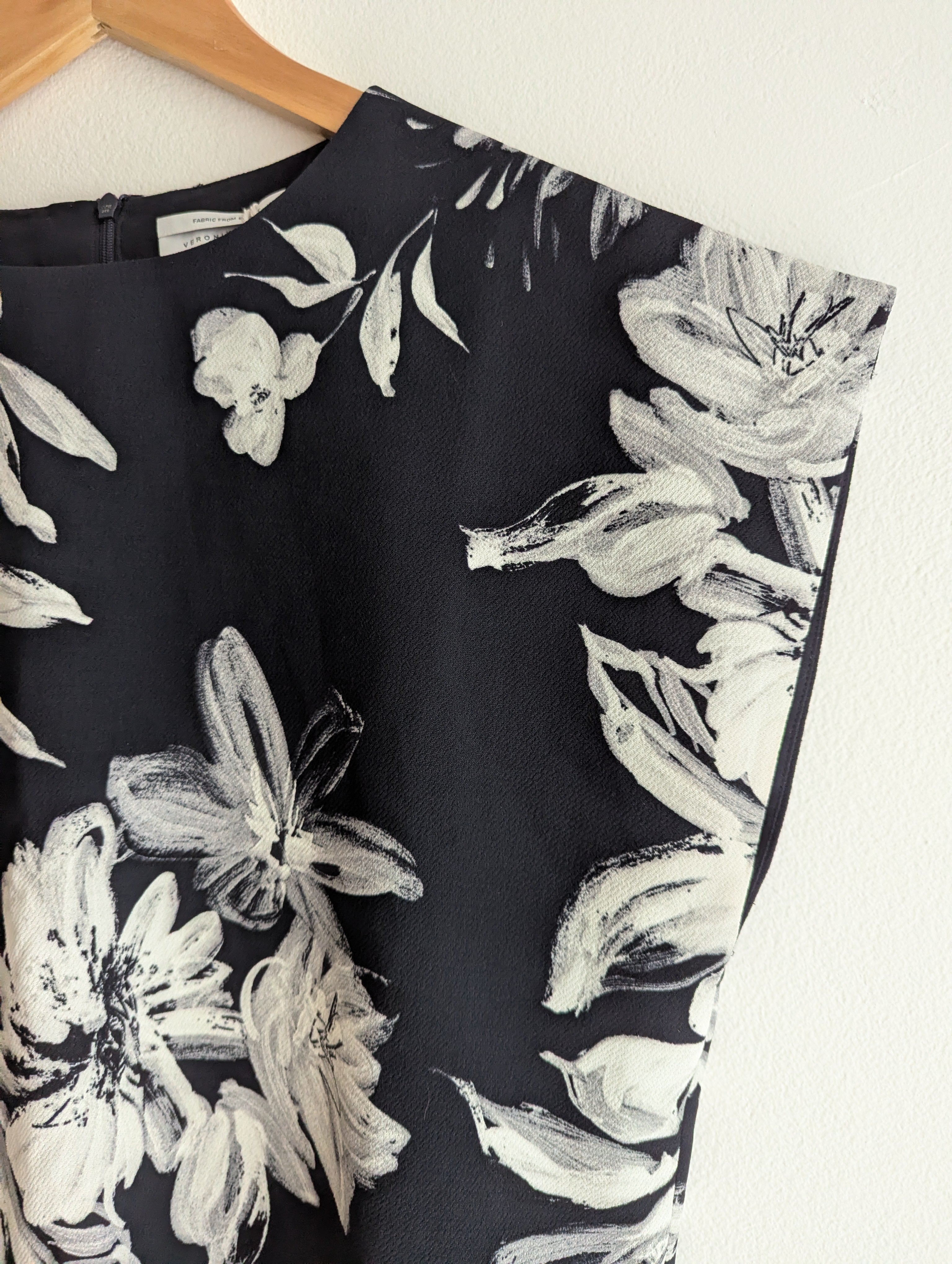 Veronika Maine Black Floral Sleeveless Blouse