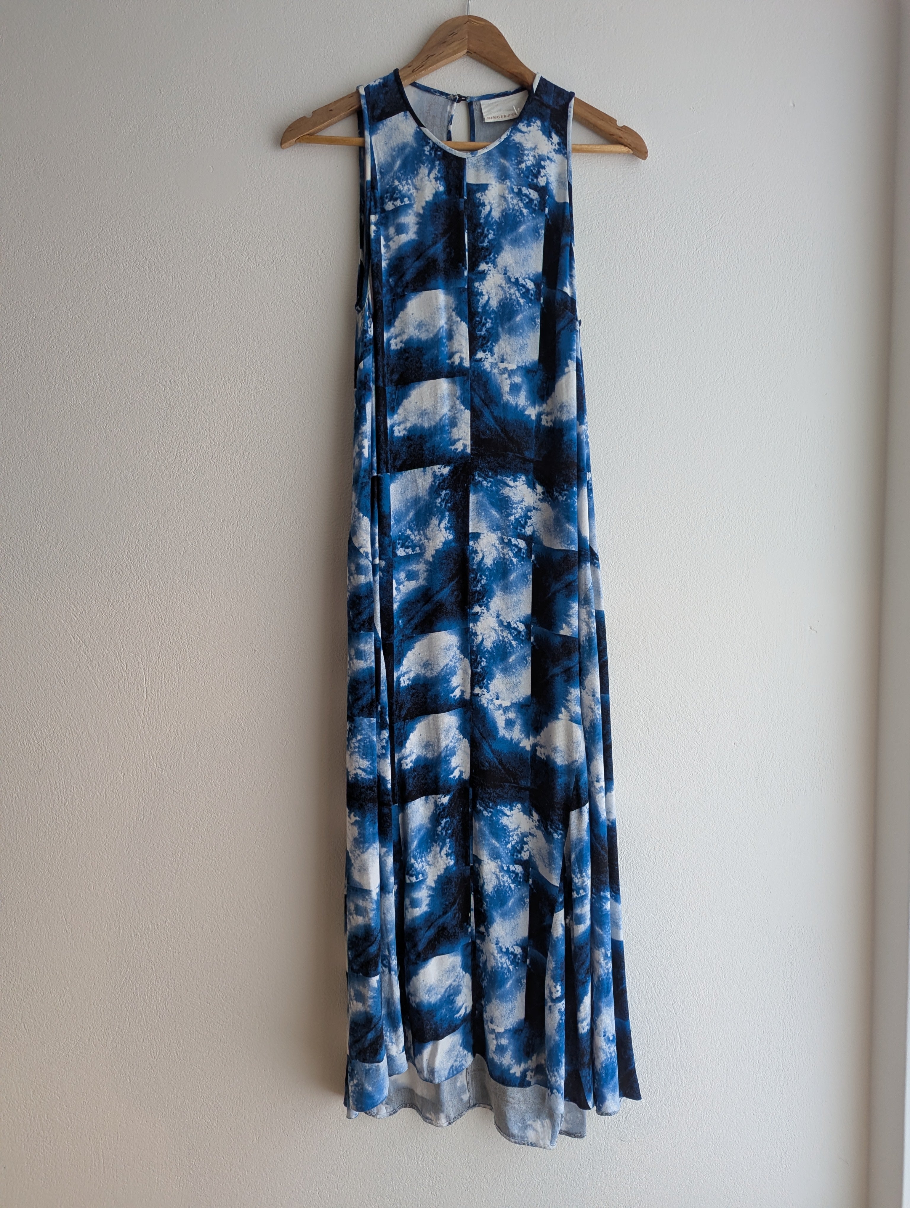 Ginger & Smart Trapeze Sleeveless Dress