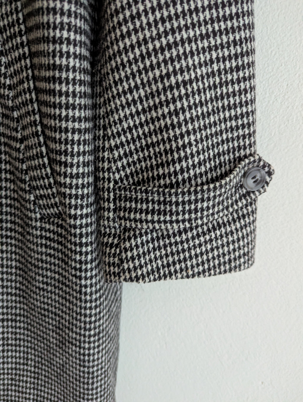 Atmos&Here Houndstooth Coat