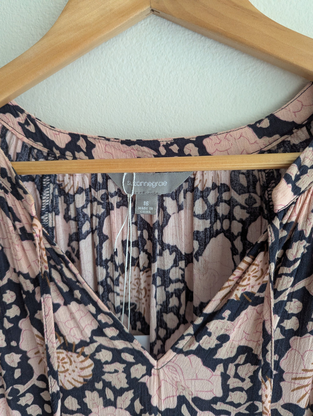 Suzanne Grae Pink Floral Shift Dress