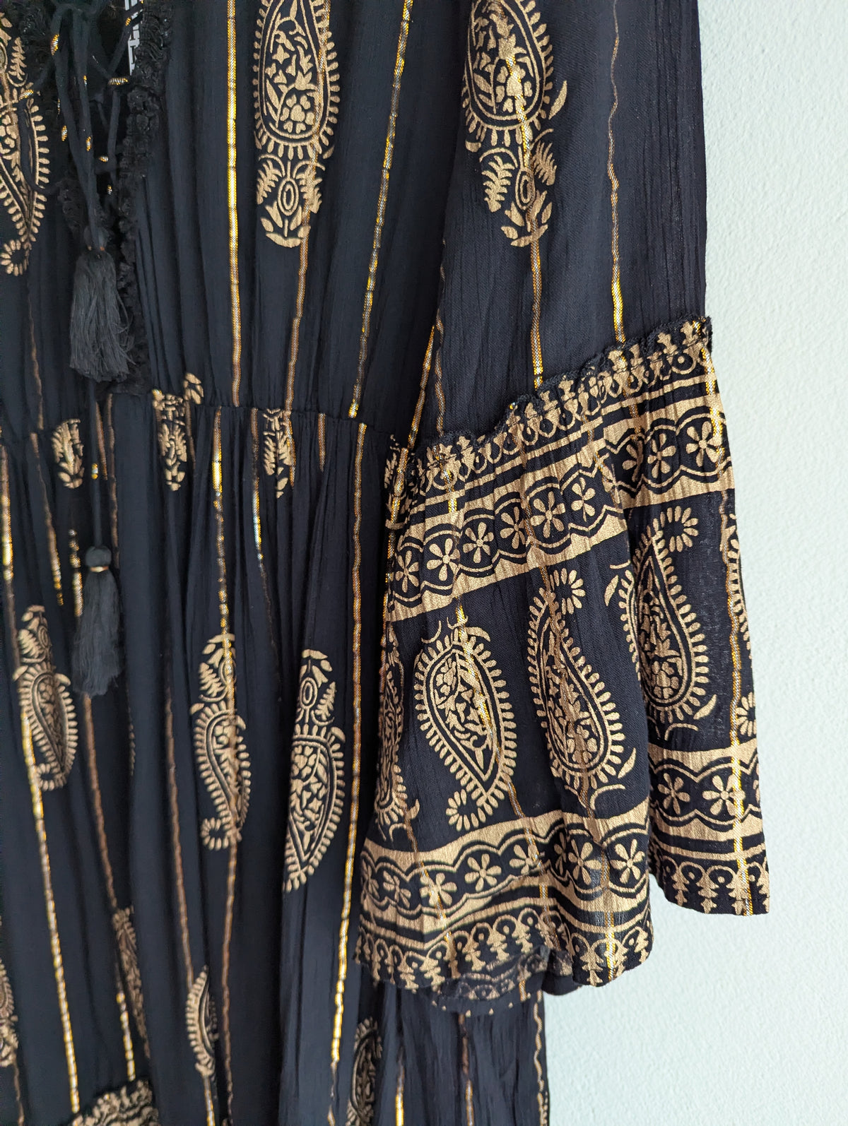 Caroline Morgan Black & Gold Paisley Print Dress