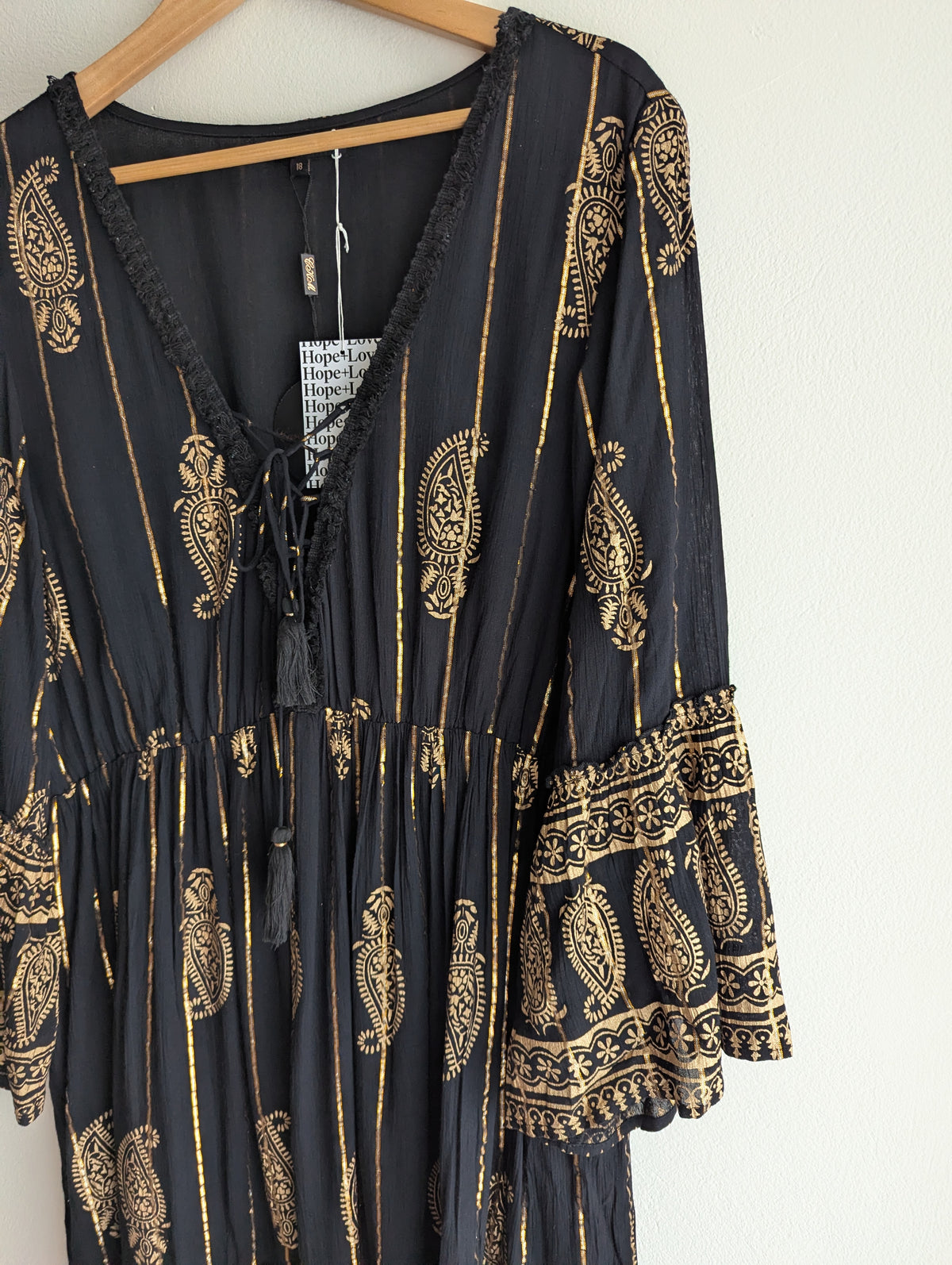 Caroline Morgan Black & Gold Paisley Print Dress
