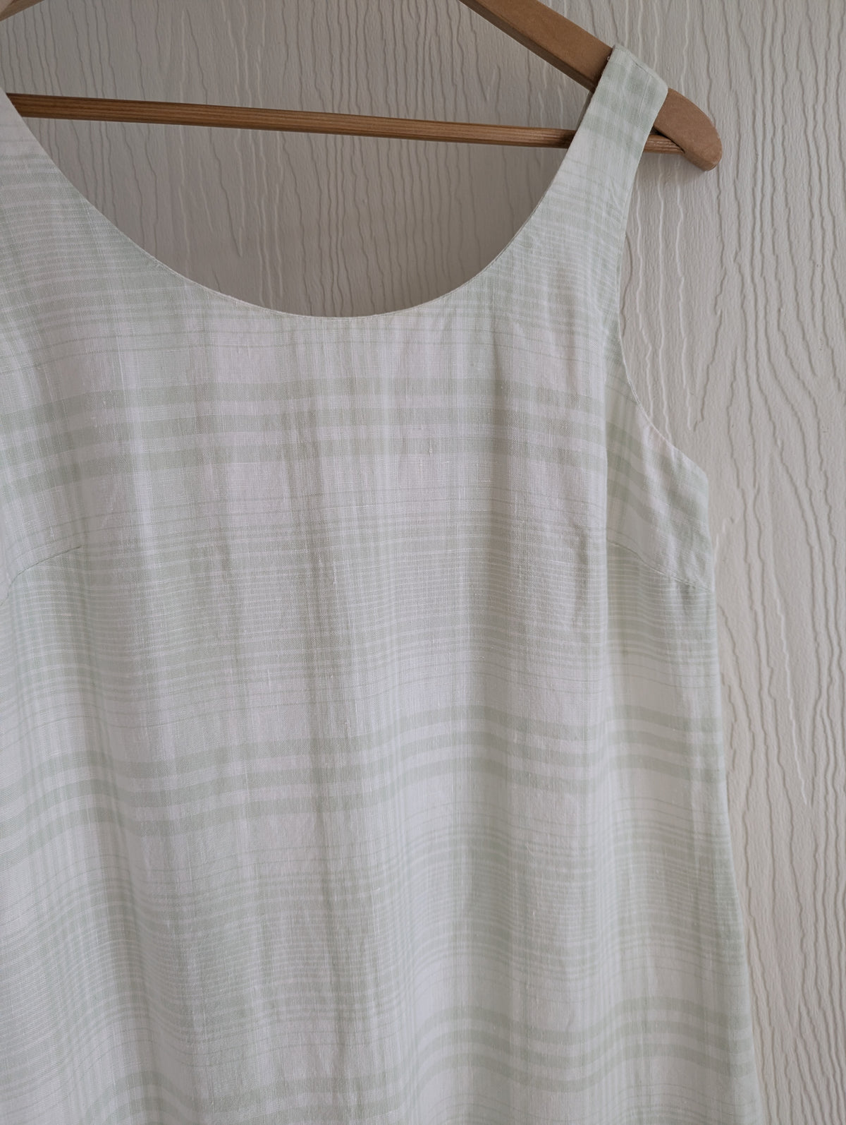 Club Petite White Gingham Linen Dress