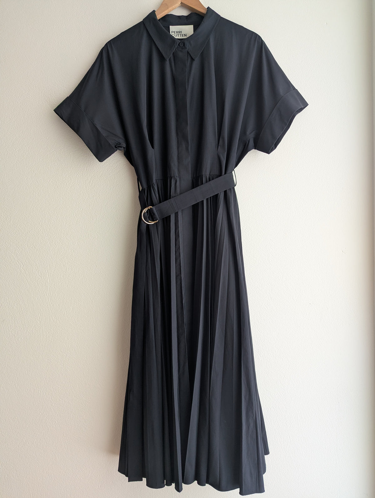Perri Cutten Black Dolman Midi Dress