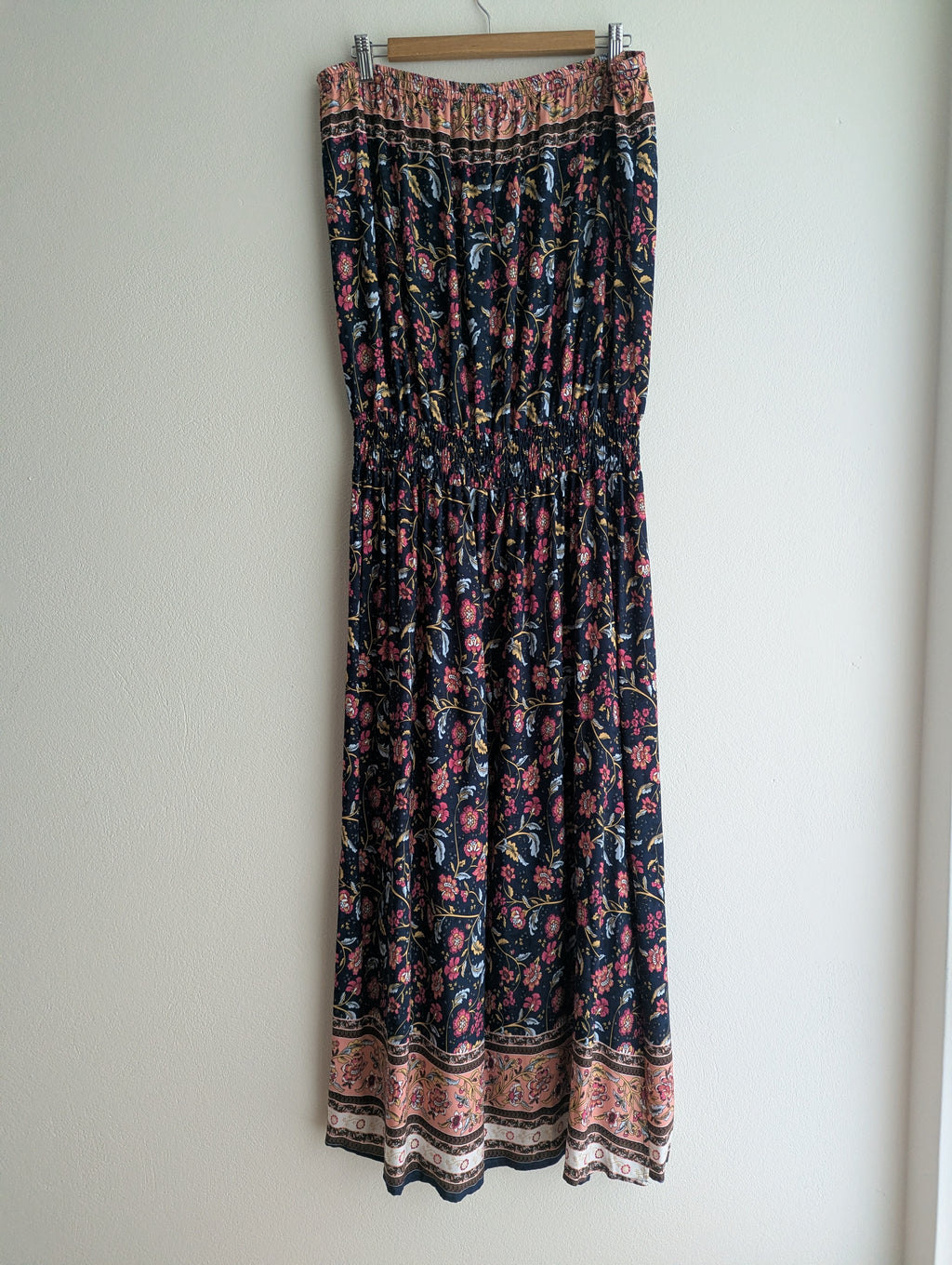Cordelia St Navy Floral Strapless Dress