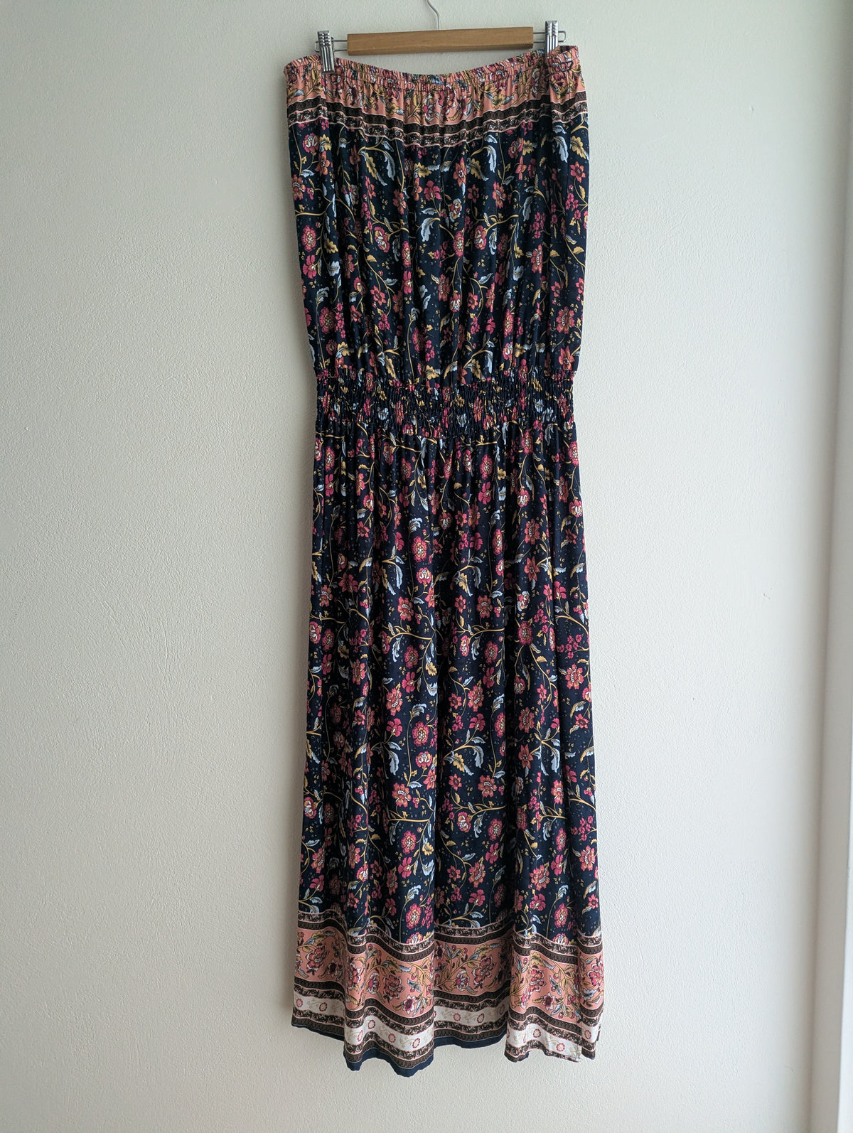 Cordelia St Navy Floral Strapless Dress