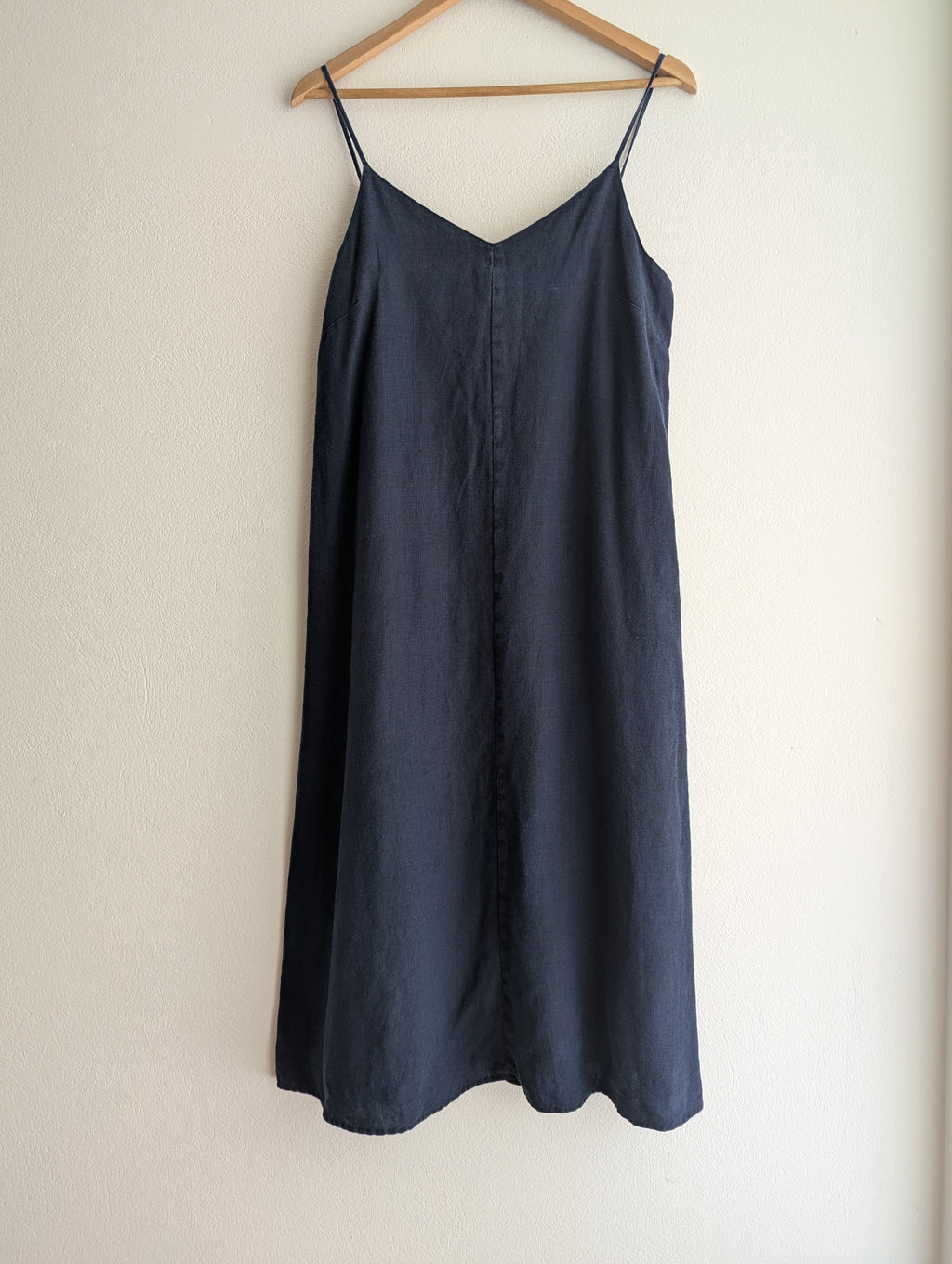 Country Road Navy Linen Shift Dress