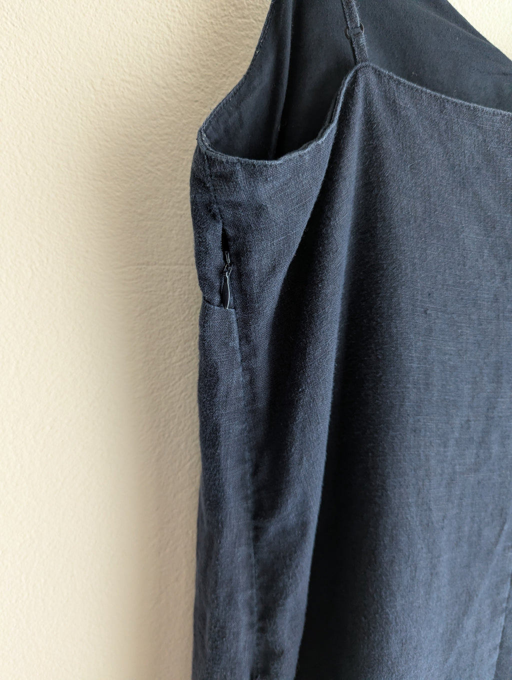 Country Road Navy Linen Shift Dress