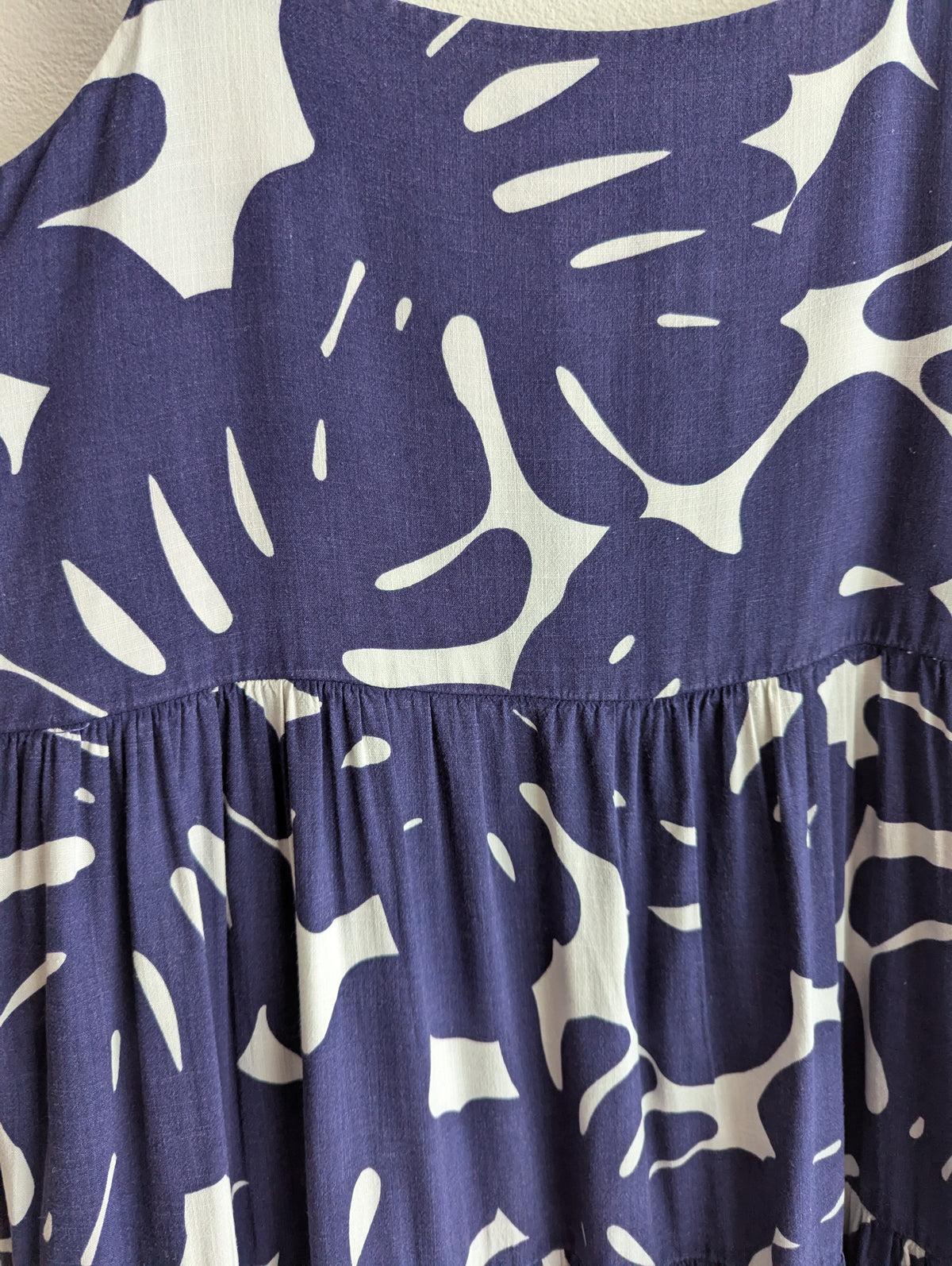 Mister Zimi Navy & White Leaf Print Midi Dress