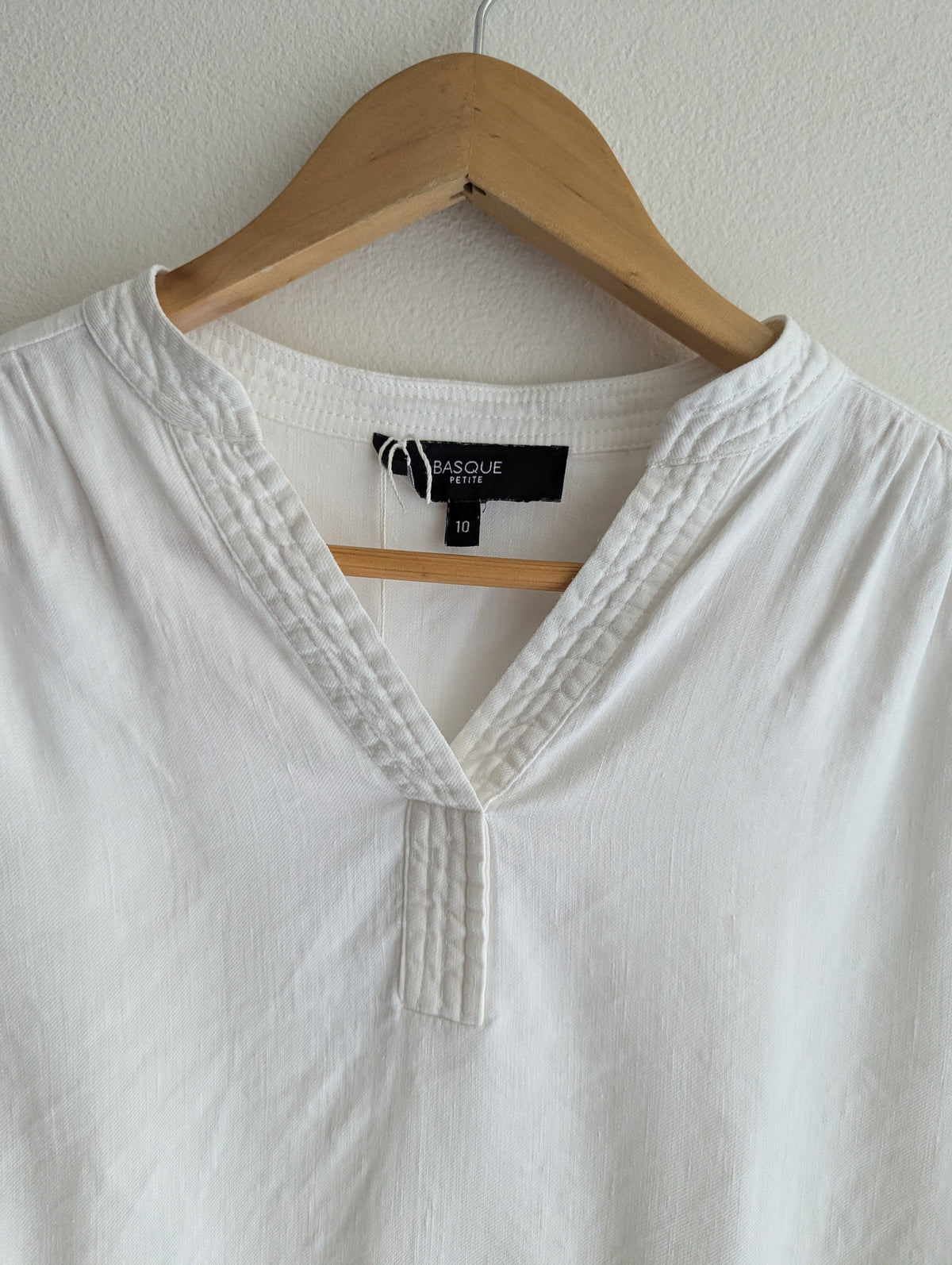 Basque Petite White Linen-Blend Top