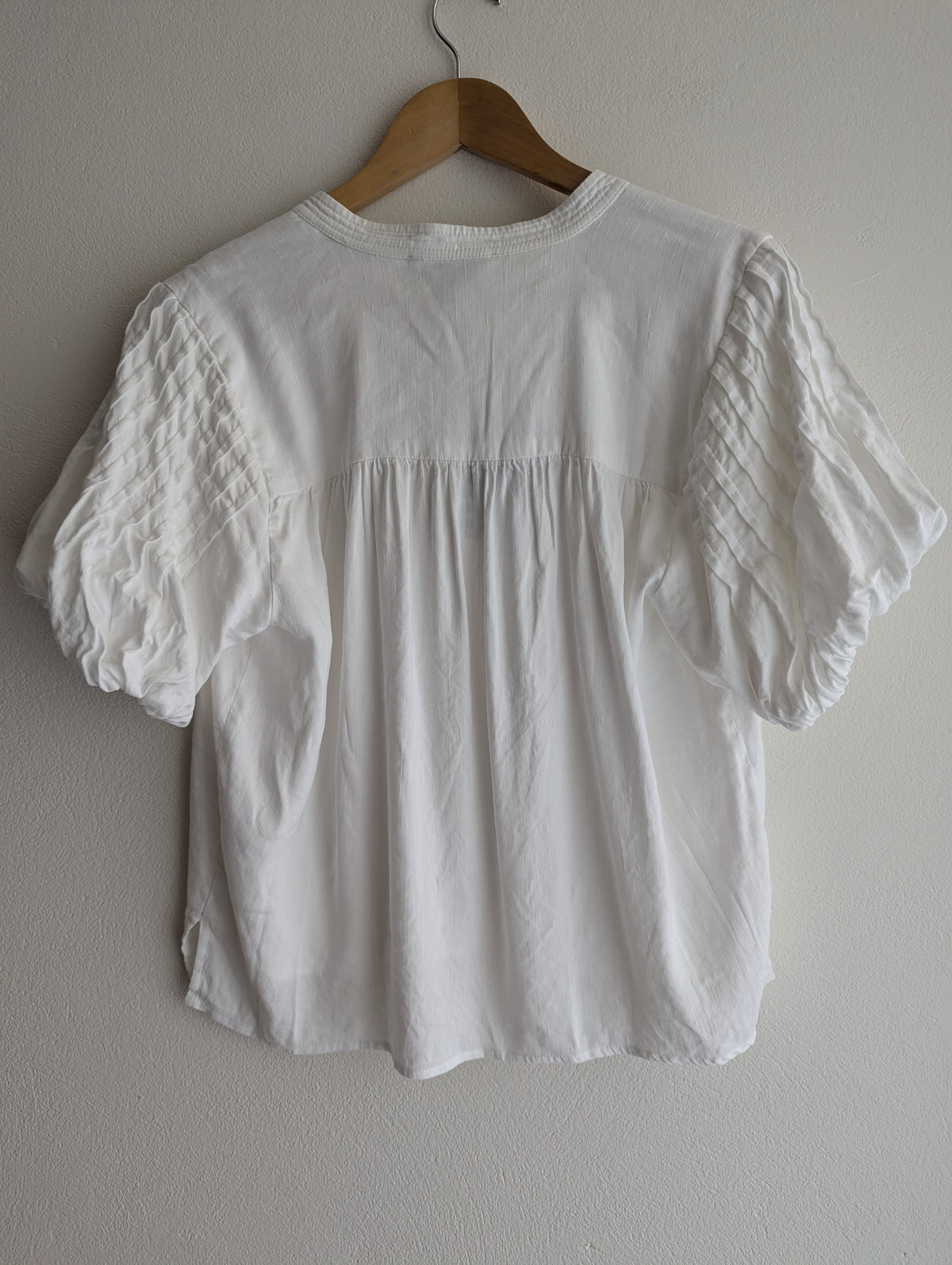 Basque Petite White Linen-Blend Top