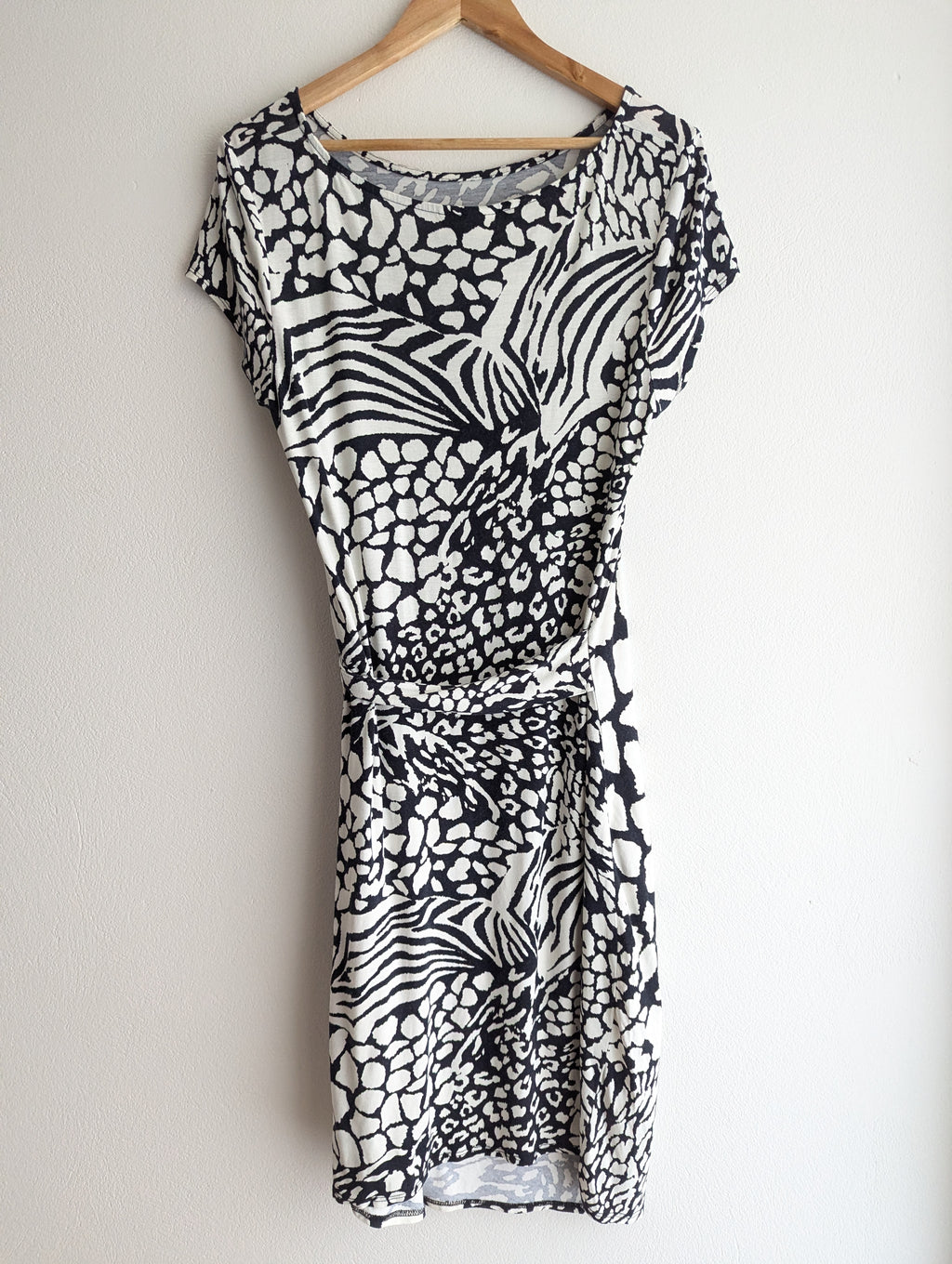 Wallis Abstract Print Dress