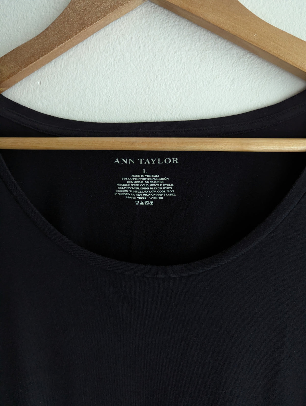 Ann Taylor Cotton Black Tee