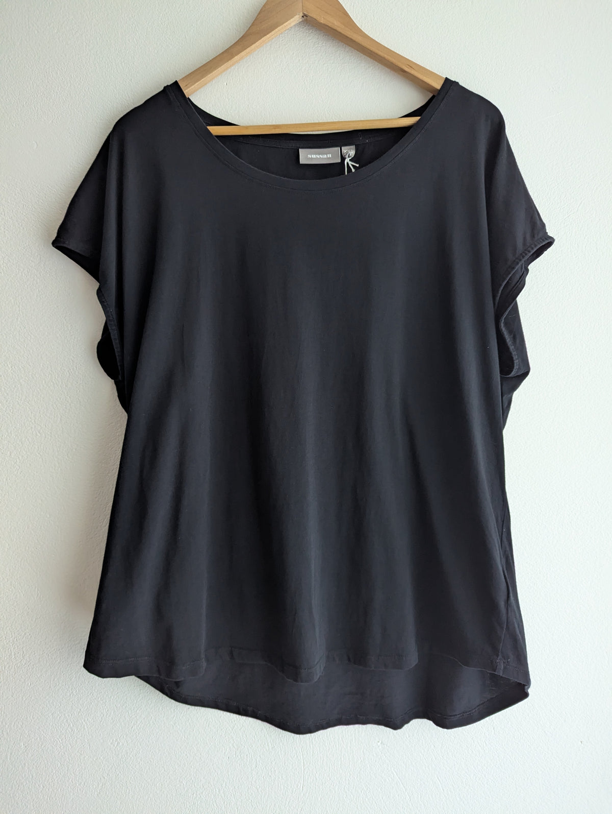 Sussan Black Cotton Tee