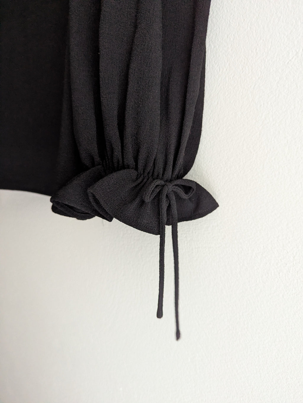 Seed Heritage Black Off-the-Shoulder Scallop Top