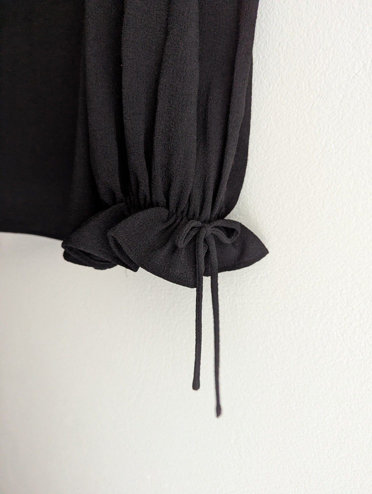 Seed Heritage Black Off-the-Shoulder Scallop Top