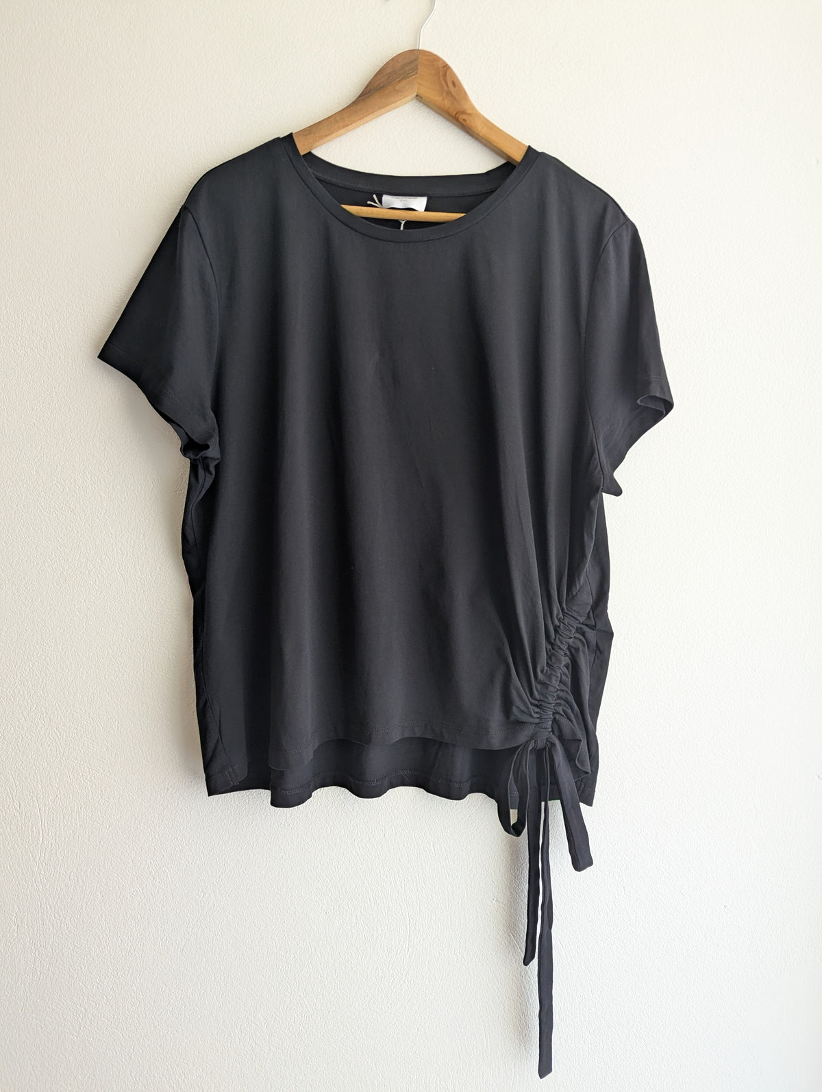 Sussan Black Gather T-Shirt