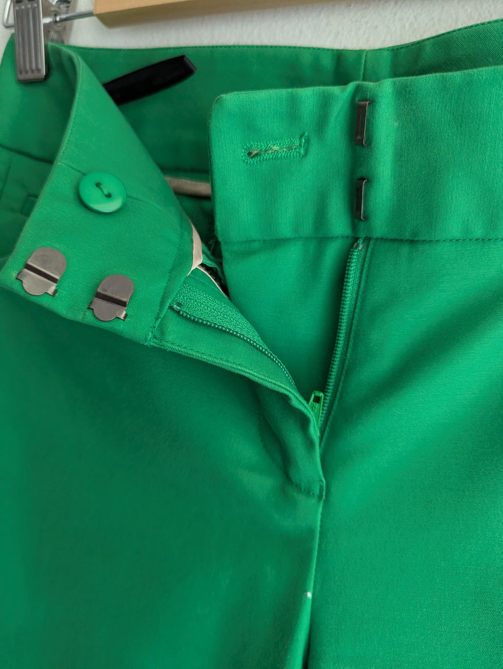 David Lawrence Bright Green Sarah Compact Cotton Pant